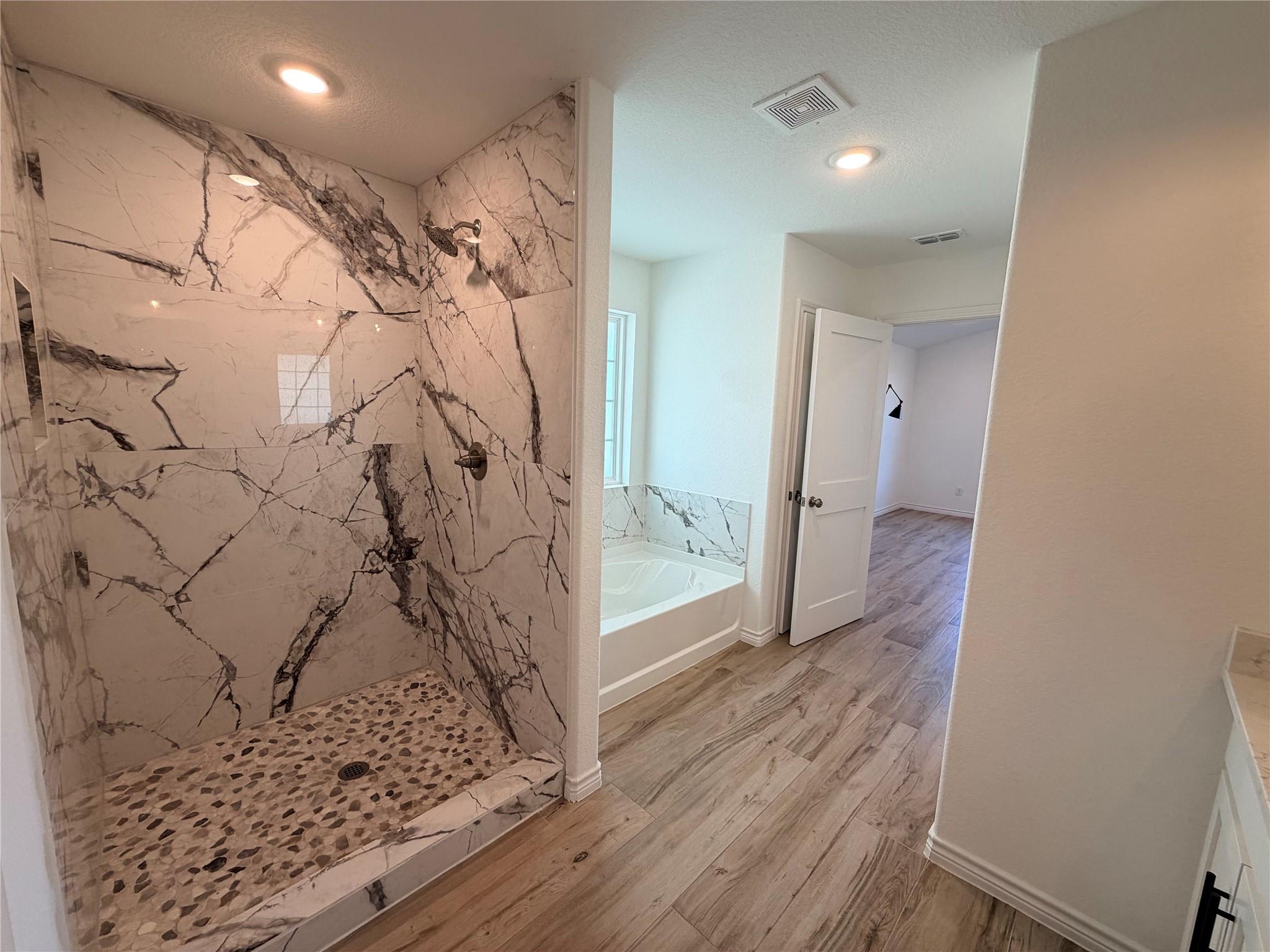 1742 Martinez Rd, Yoakum, TX 77995