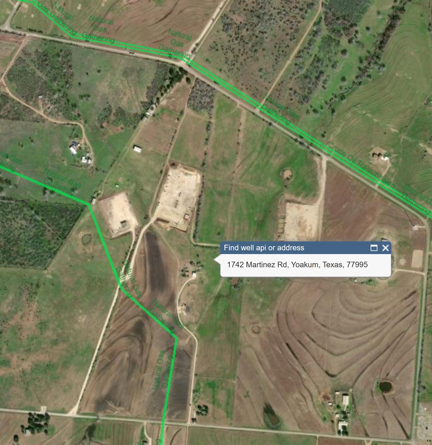 1742 Martinez Rd, Yoakum, TX 77995