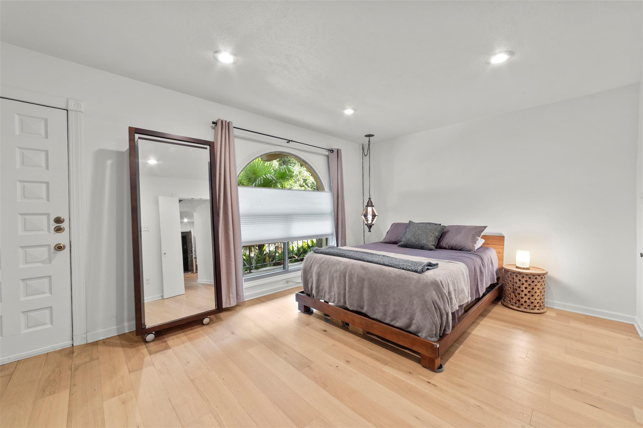 505 W 7th St # 113, Austin, TX 78701