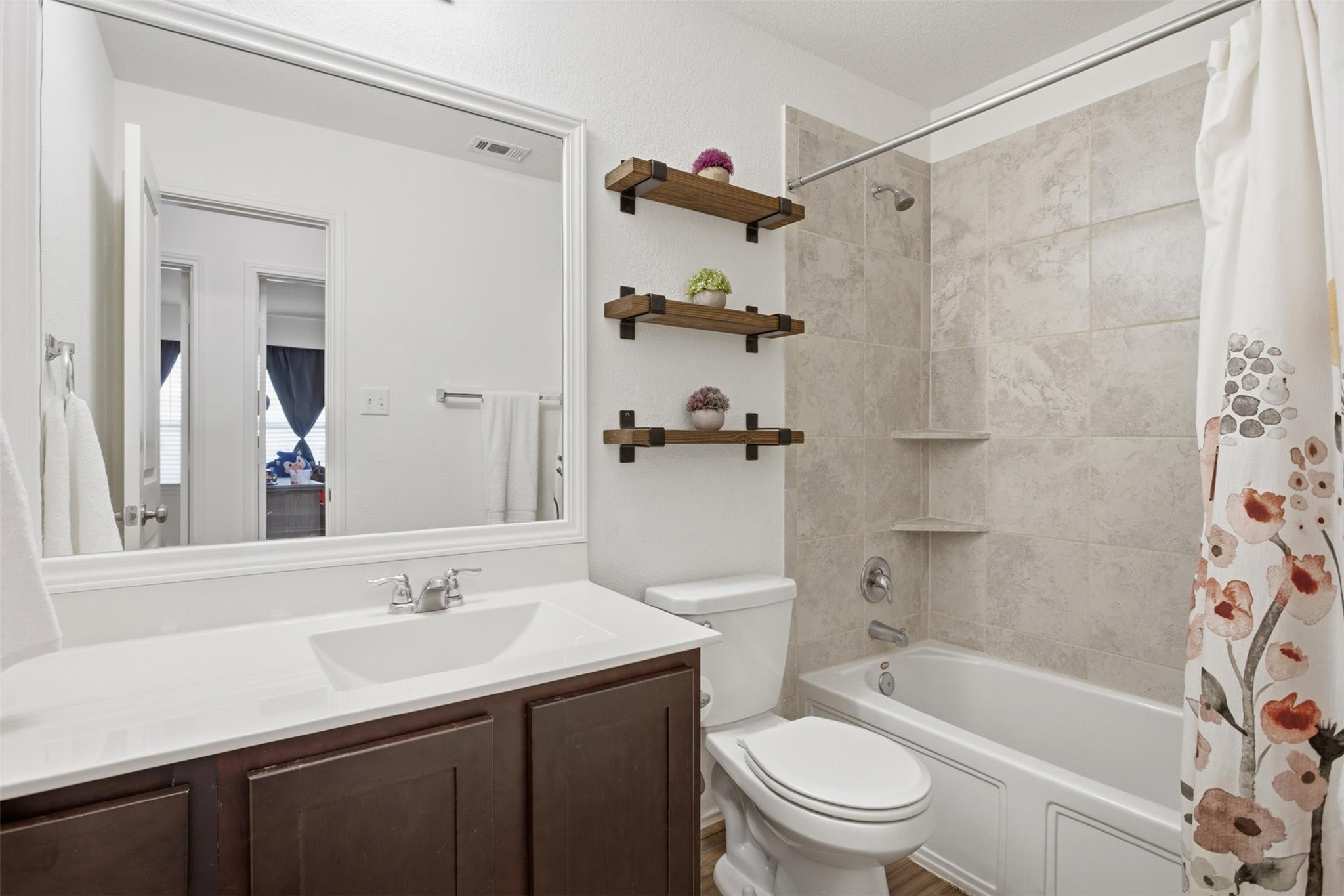 509 Marklawn Ln, Hutto, TX 78634