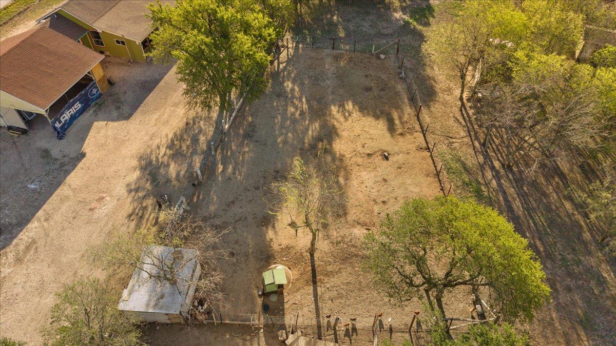 17309 Skog Rd, Elgin, TX 78660