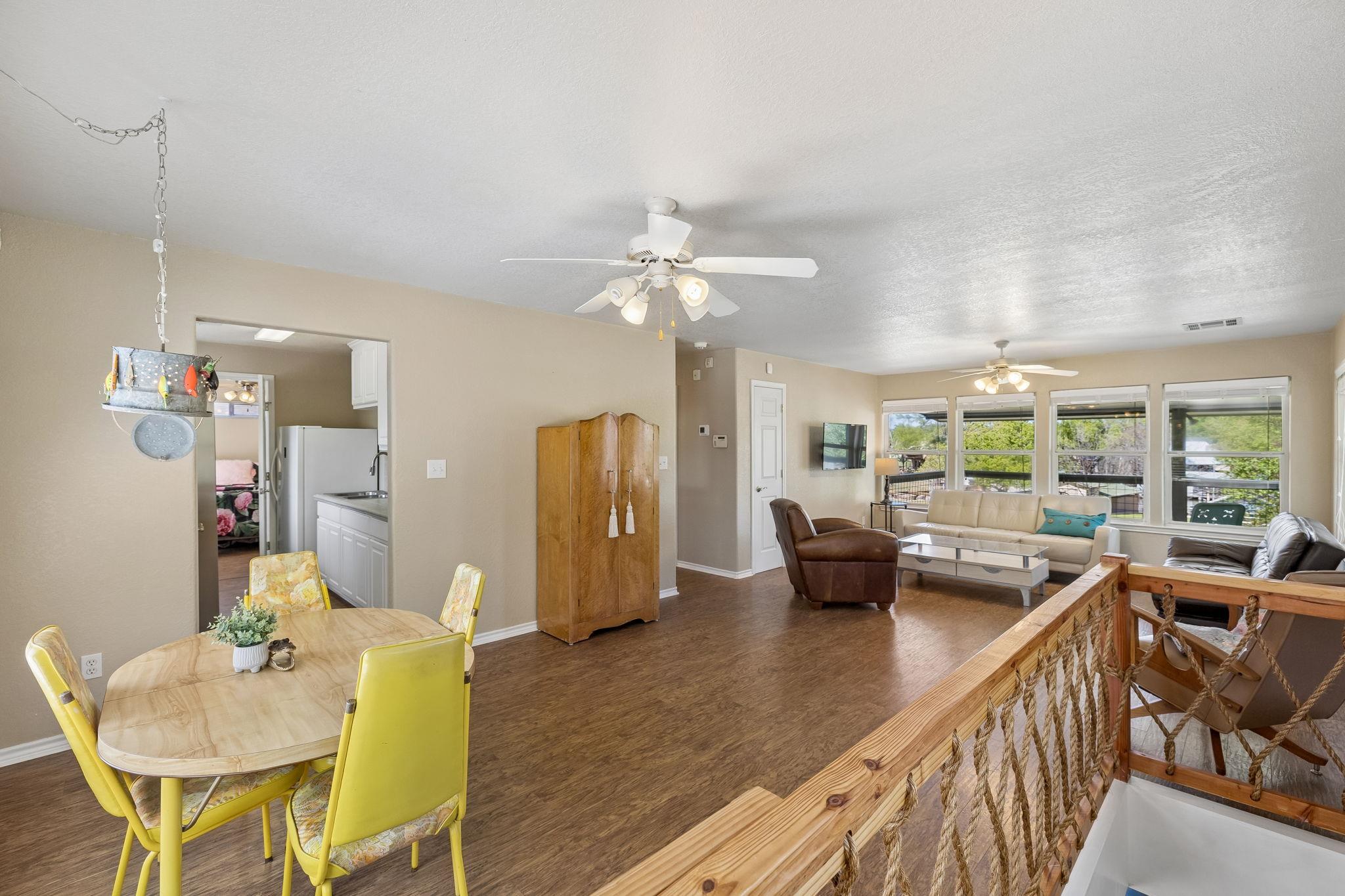 619 Clear Cove Dr, Granite Shoals, TX 78654