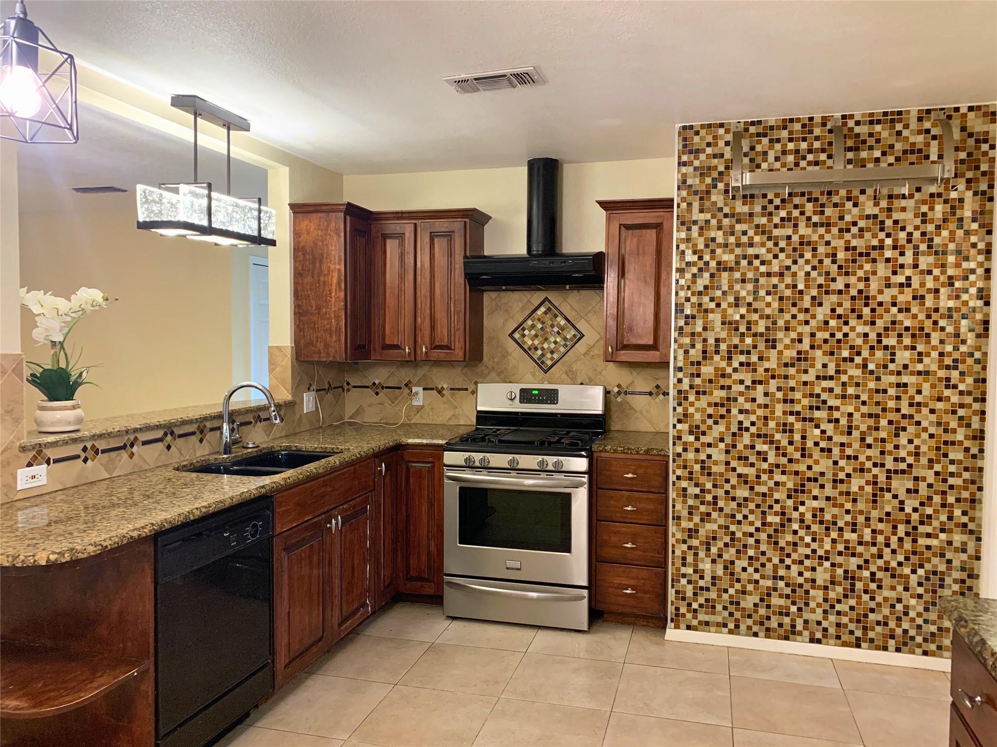 4905 Richmond Ave, Austin, TX 78745