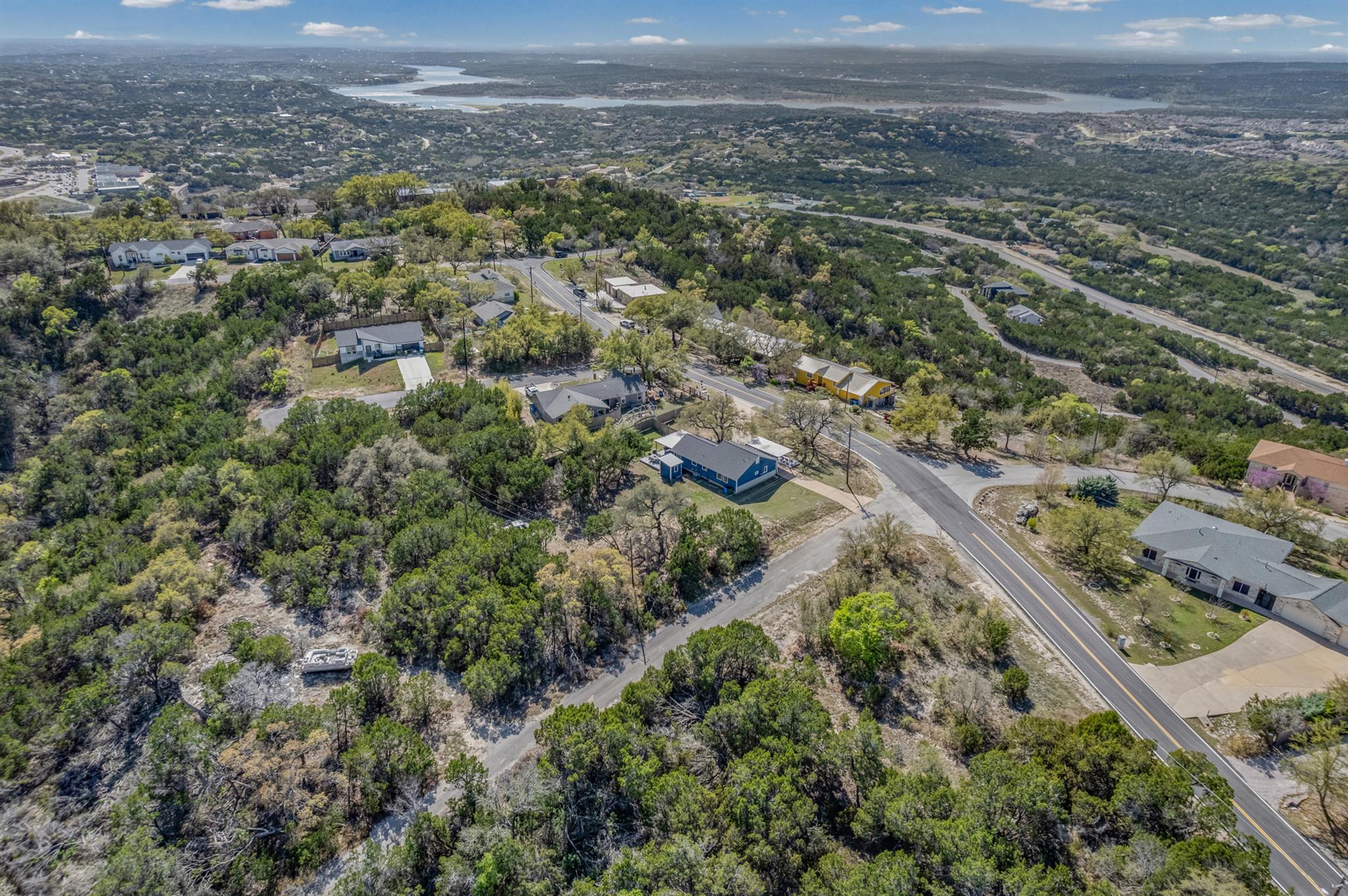 20811 Trapper Ln, Lago Vista, TX 78645
