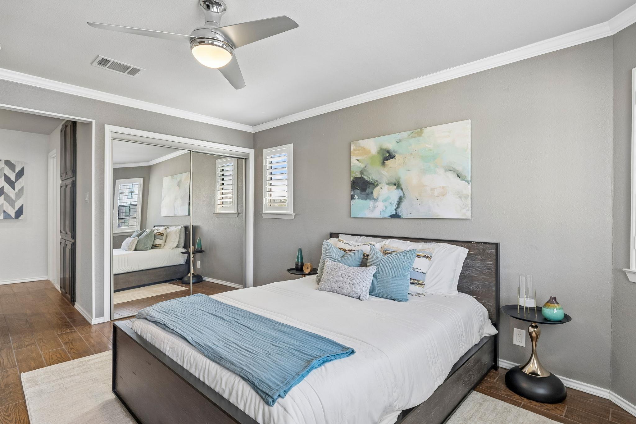 101 Island Dr, Horseshoe Bay, TX 78657