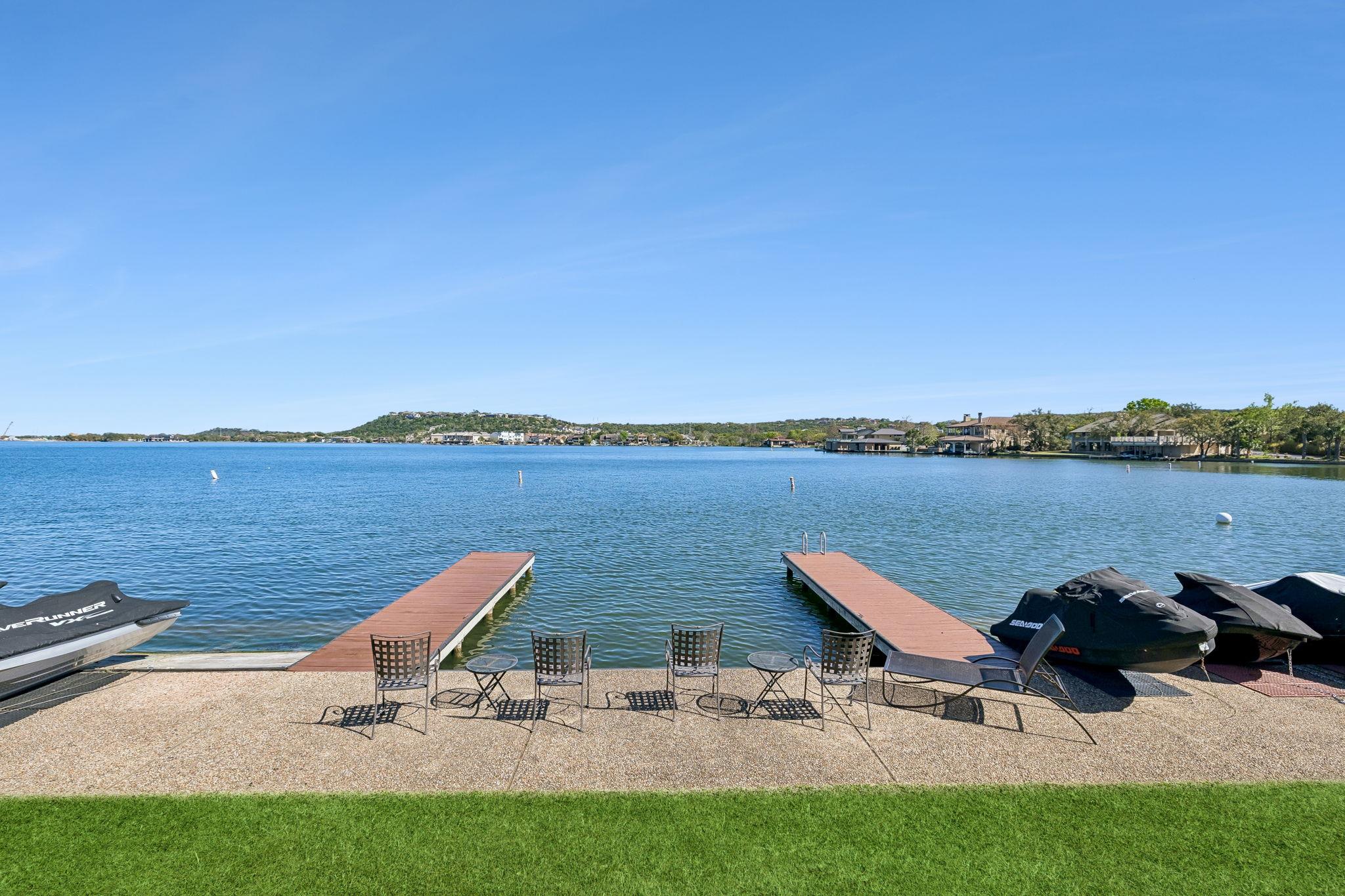 101 Island Dr, Horseshoe Bay, TX 78657