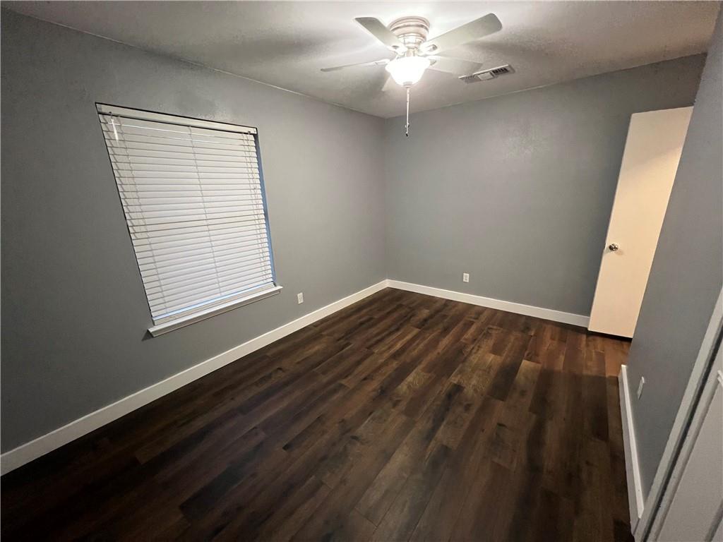 7004 Colony Park Dr, Austin, TX 78724