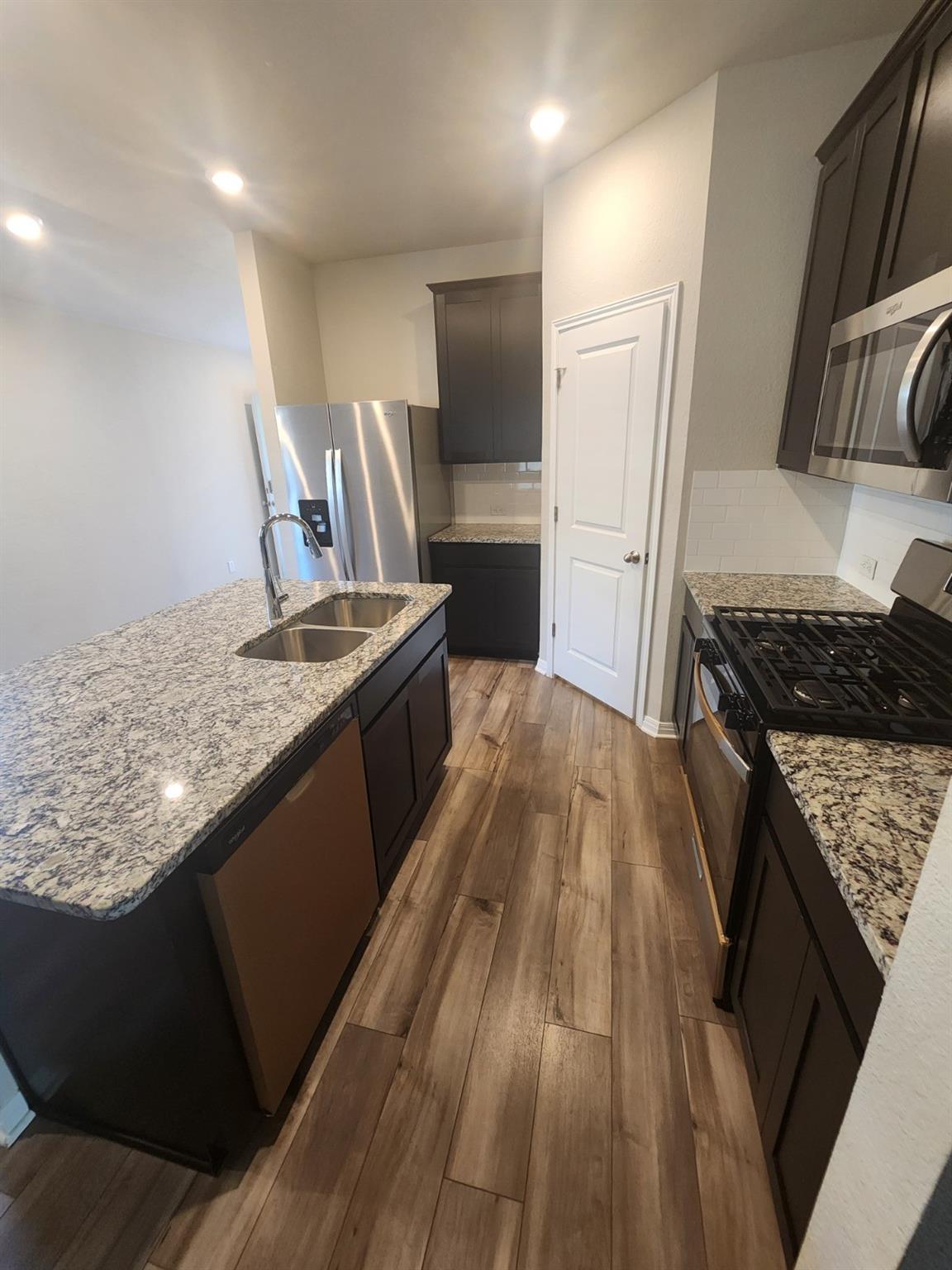 623 Sun Grove Trl, Georgetown, TX 78628