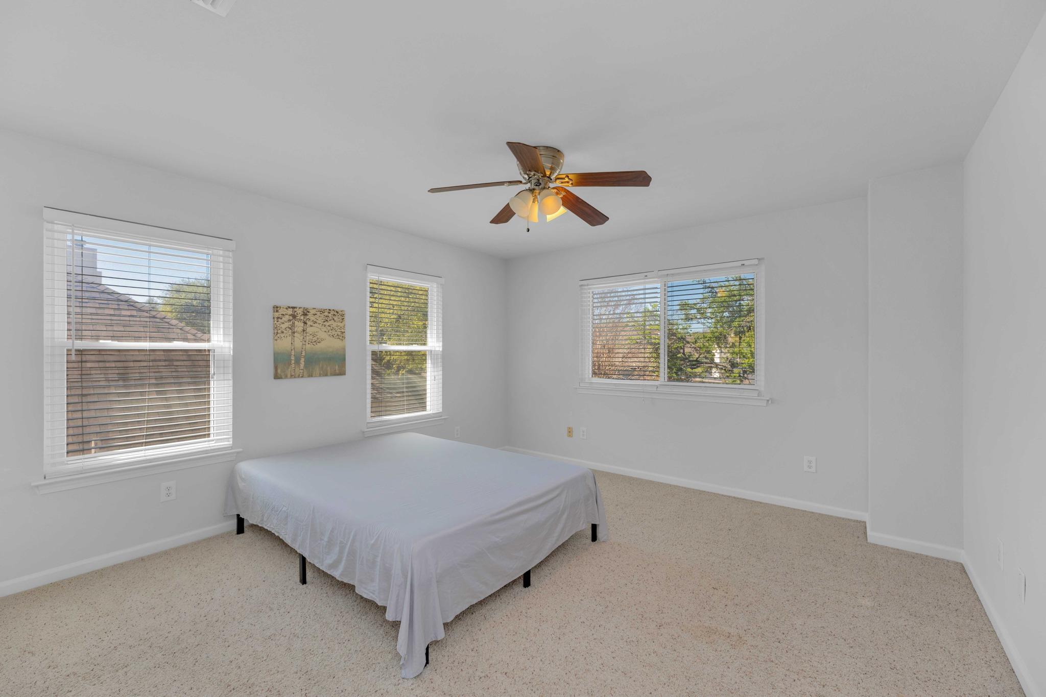 12528 Labrador Cv, Austin, TX 78729