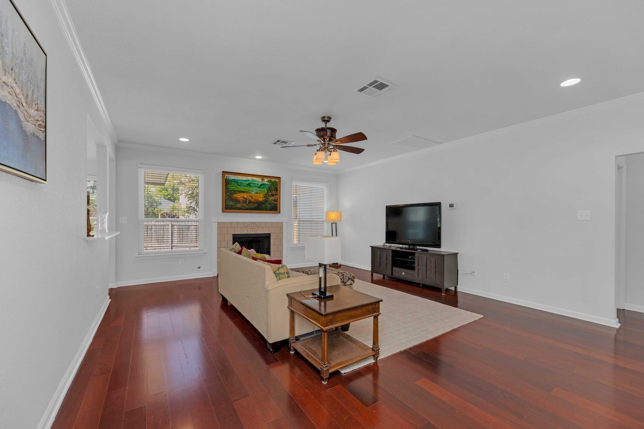 12528 Labrador Cv, Austin, TX 78729