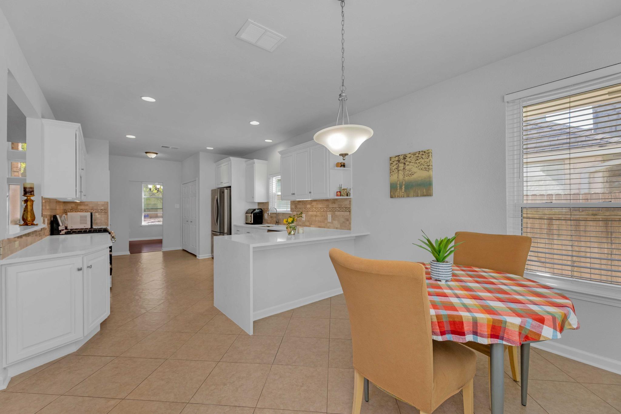 12528 Labrador Cv, Austin, TX 78729