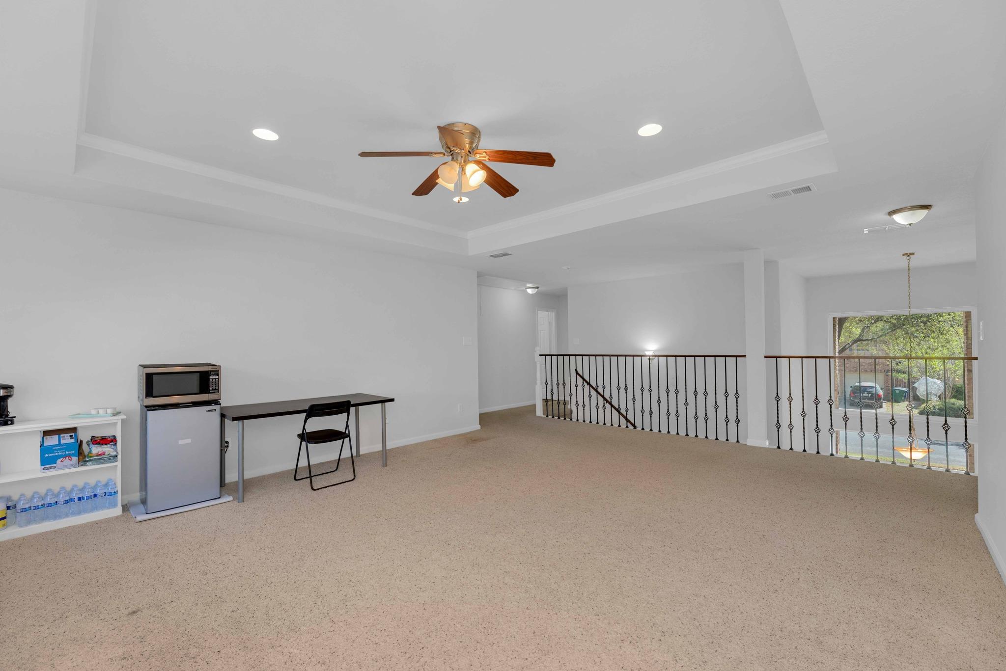 12528 Labrador Cv, Austin, TX 78729