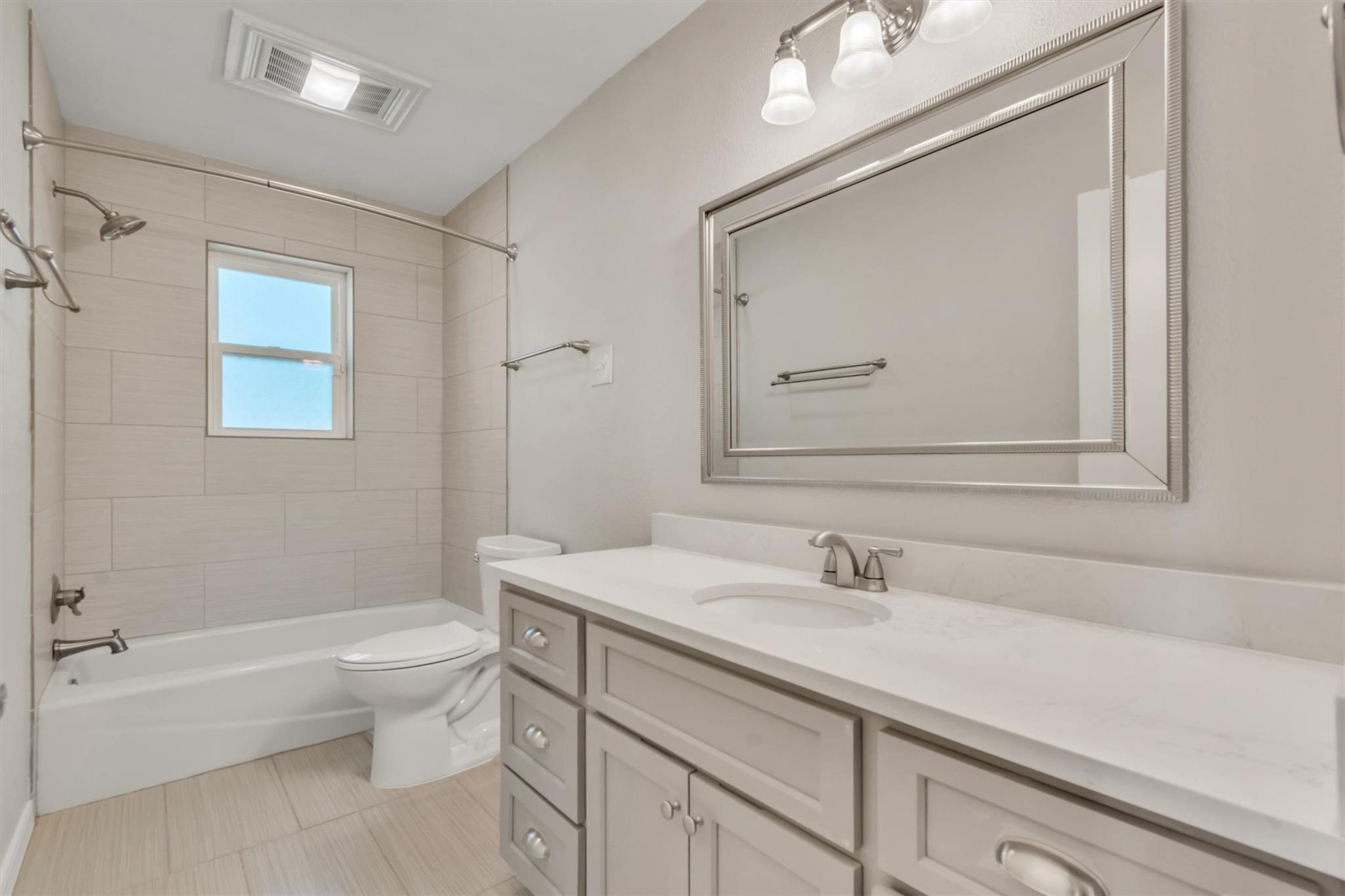 204 Mesa Dr, Georgetown, TX 78628