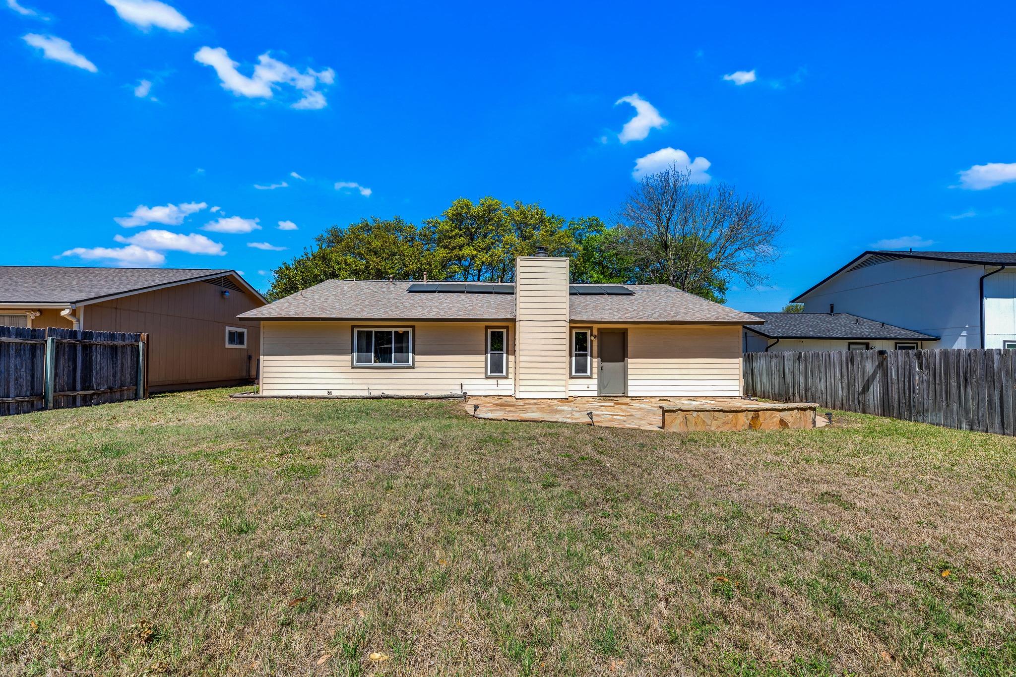 8104 Loralinda Dr, Austin, TX 78753