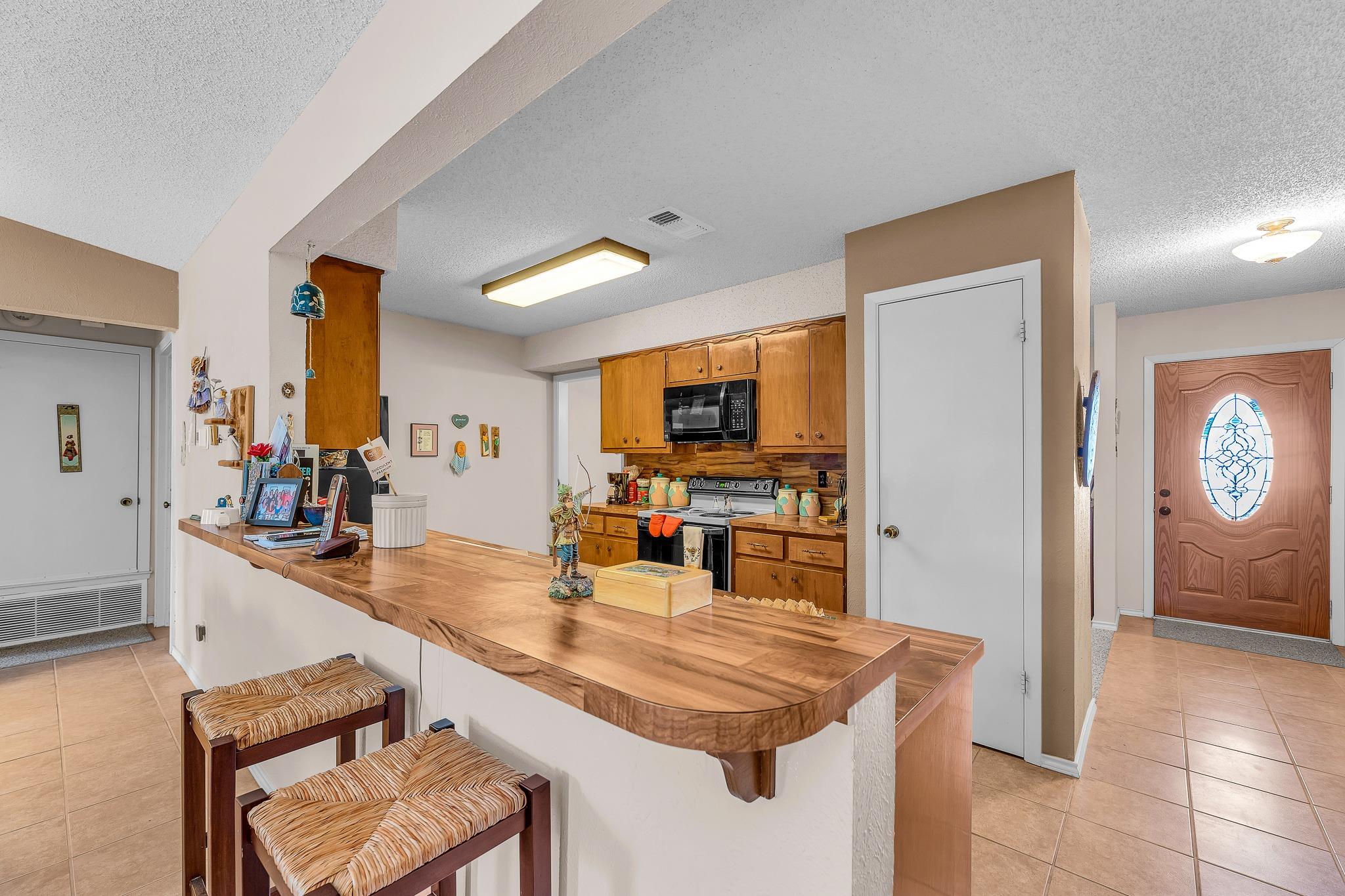 8104 Loralinda Dr, Austin, TX 78753