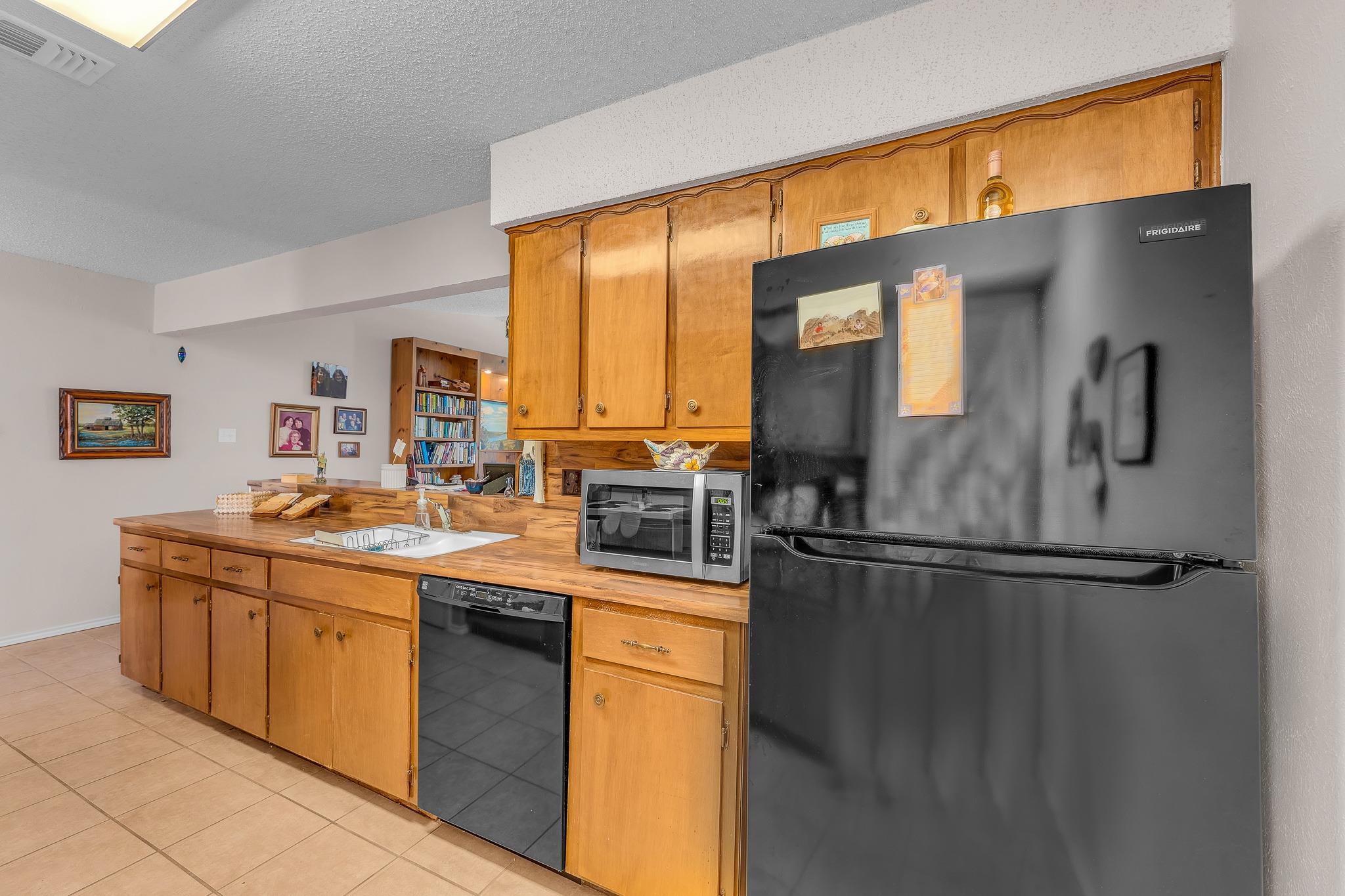 8104 Loralinda Dr, Austin, TX 78753