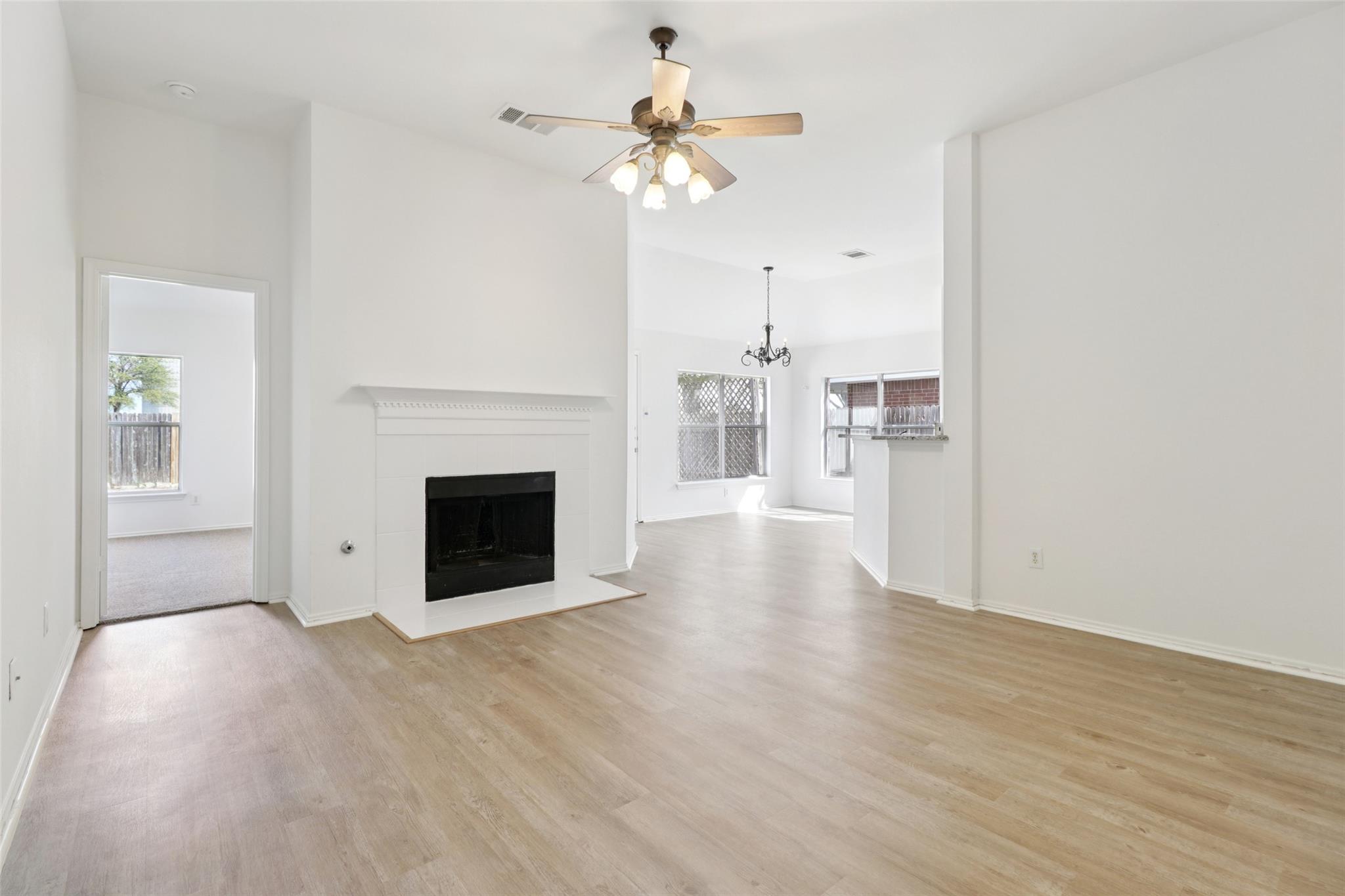 3012 Hill St, Round Rock, TX 78664