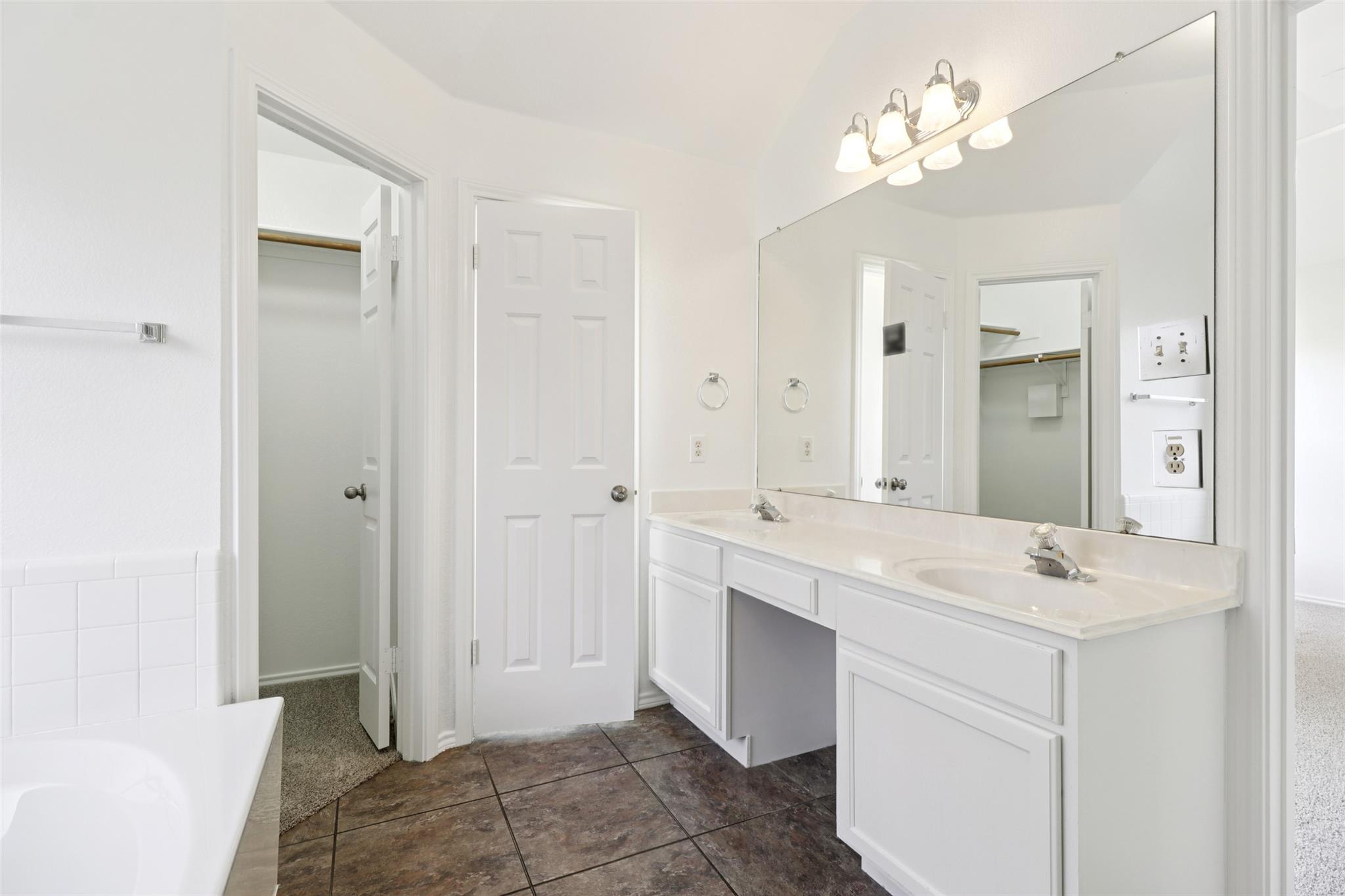 3012 Hill St, Round Rock, TX 78664