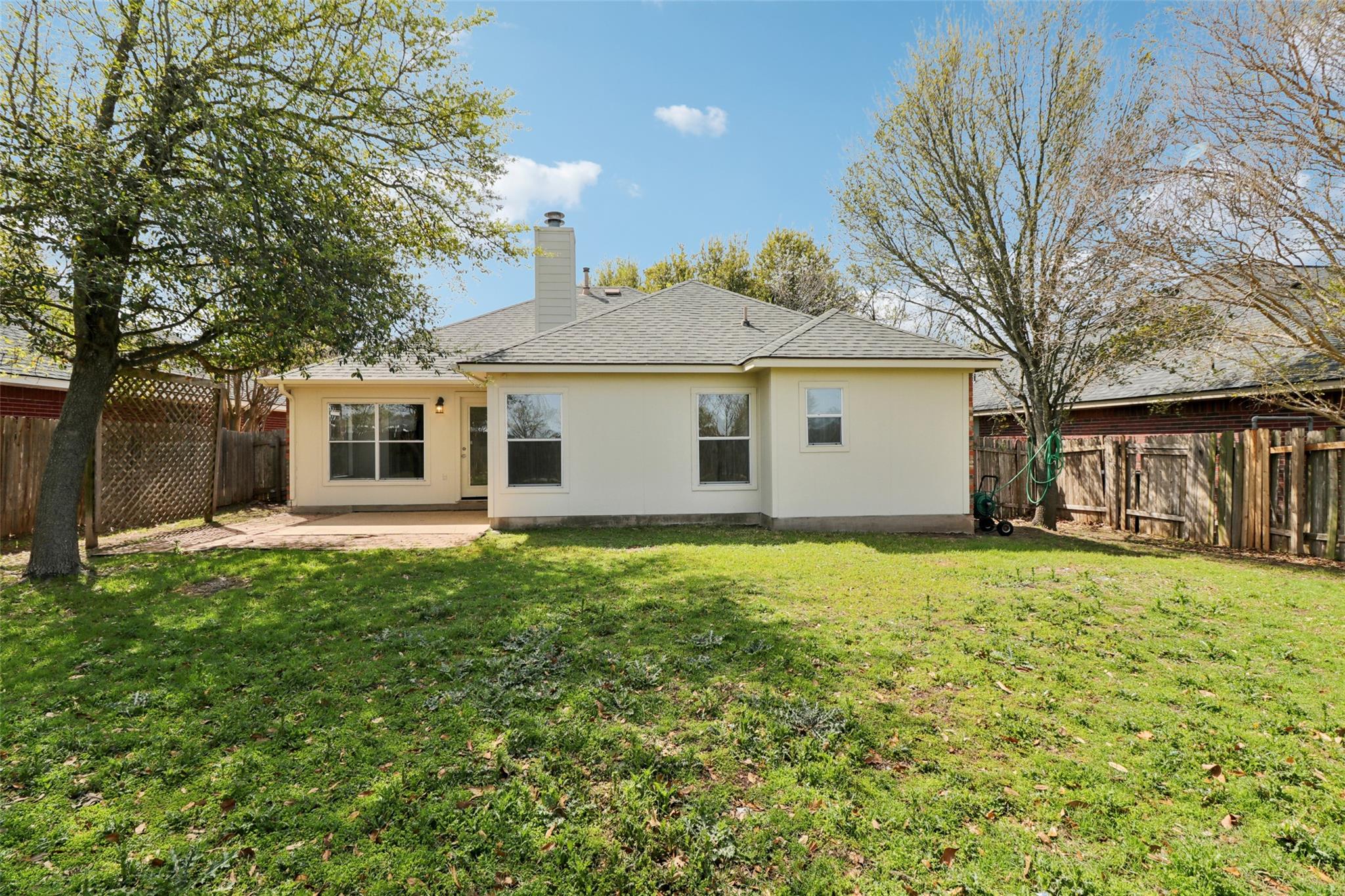 3012 Hill St, Round Rock, TX 78664