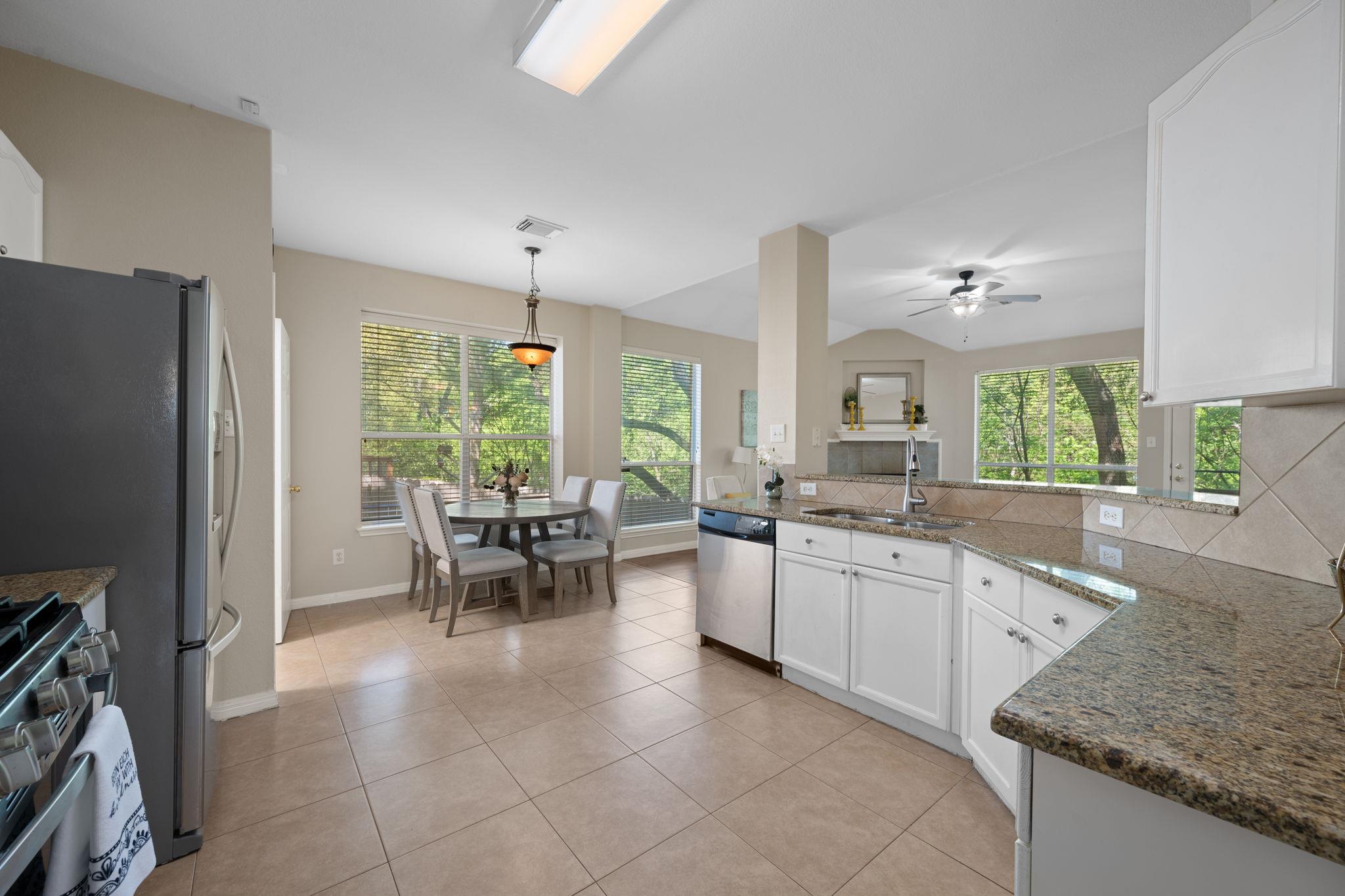 2054 Kimbrook Dr, Round Rock, TX 78681