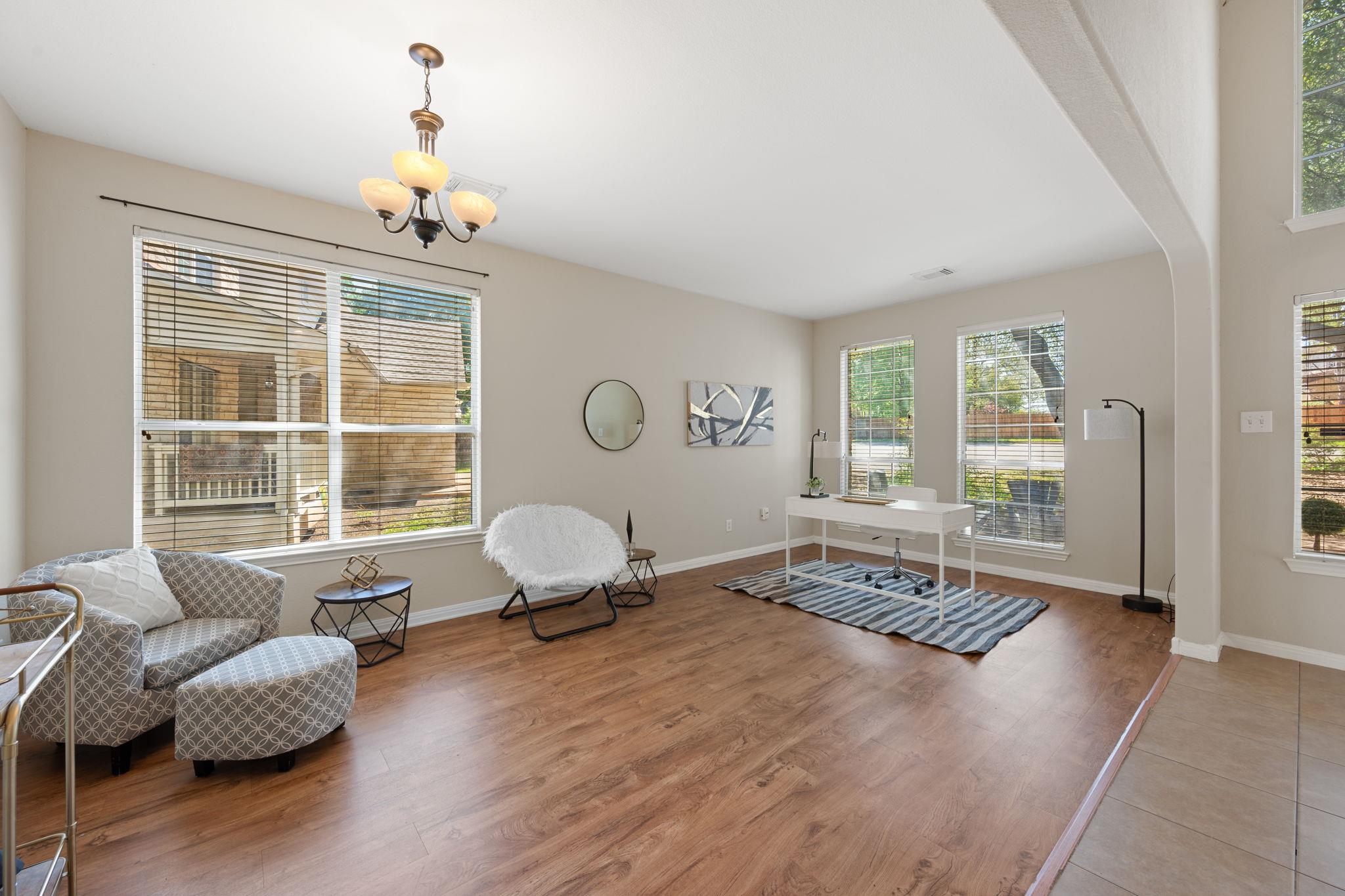 2054 Kimbrook Dr, Round Rock, TX 78681