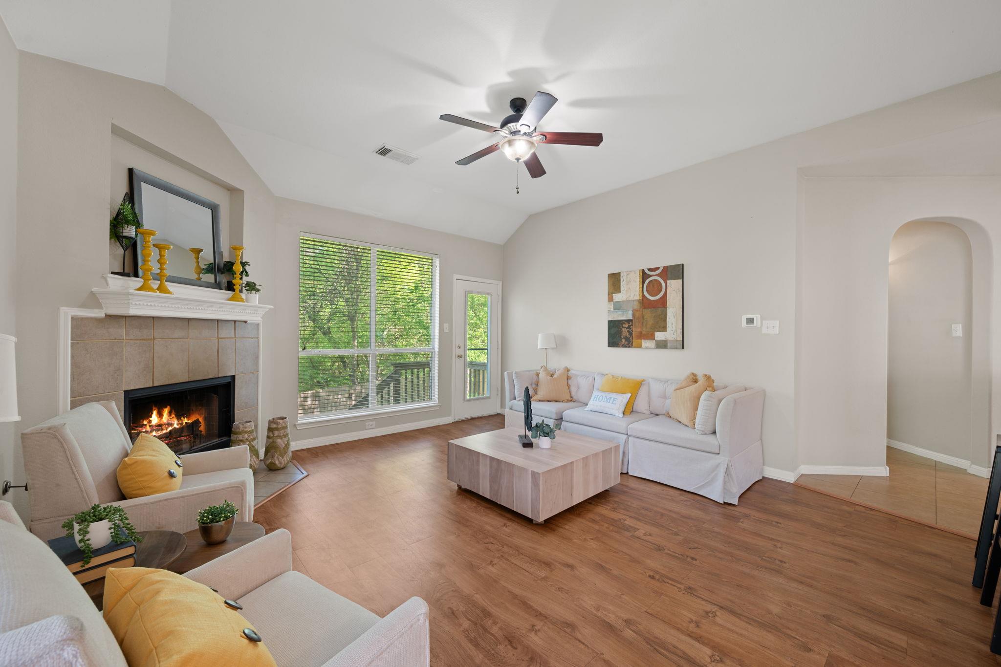 2054 Kimbrook Dr, Round Rock, TX 78681