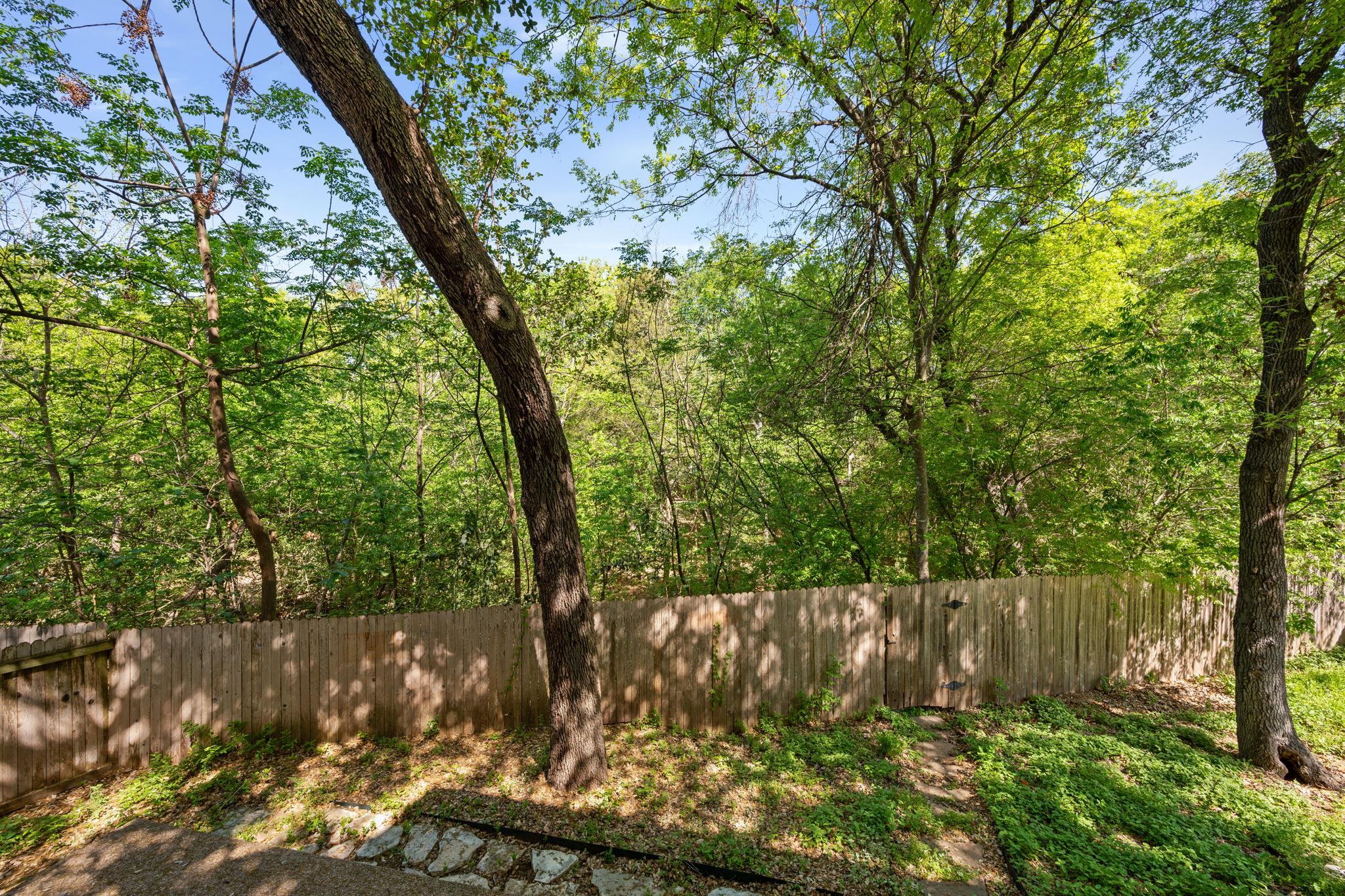 2054 Kimbrook Dr, Round Rock, TX 78681