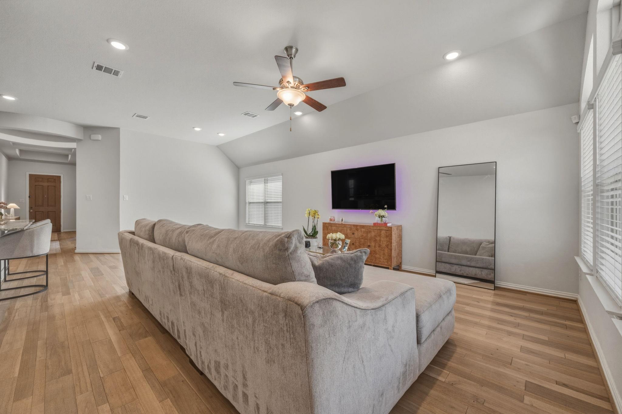 918 Leadtree Loop, Buda, TX 78610