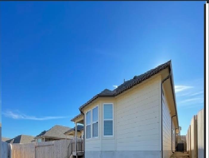 125 Sun Grove Trl, Georgetown, TX 78628