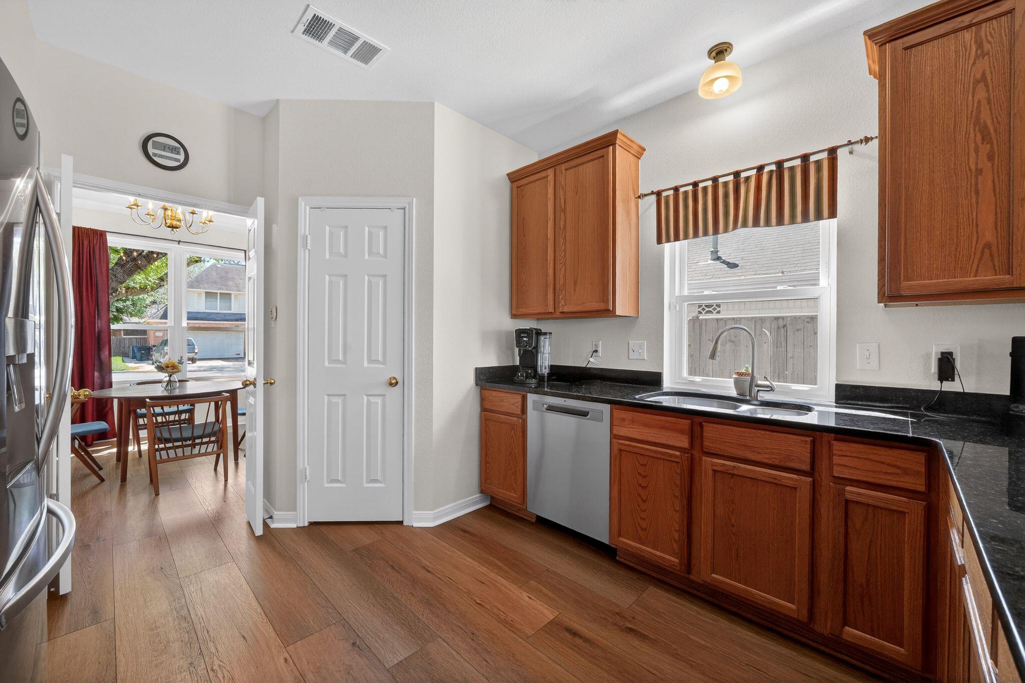 965 Rio Verde, New Braunfels, TX 78130