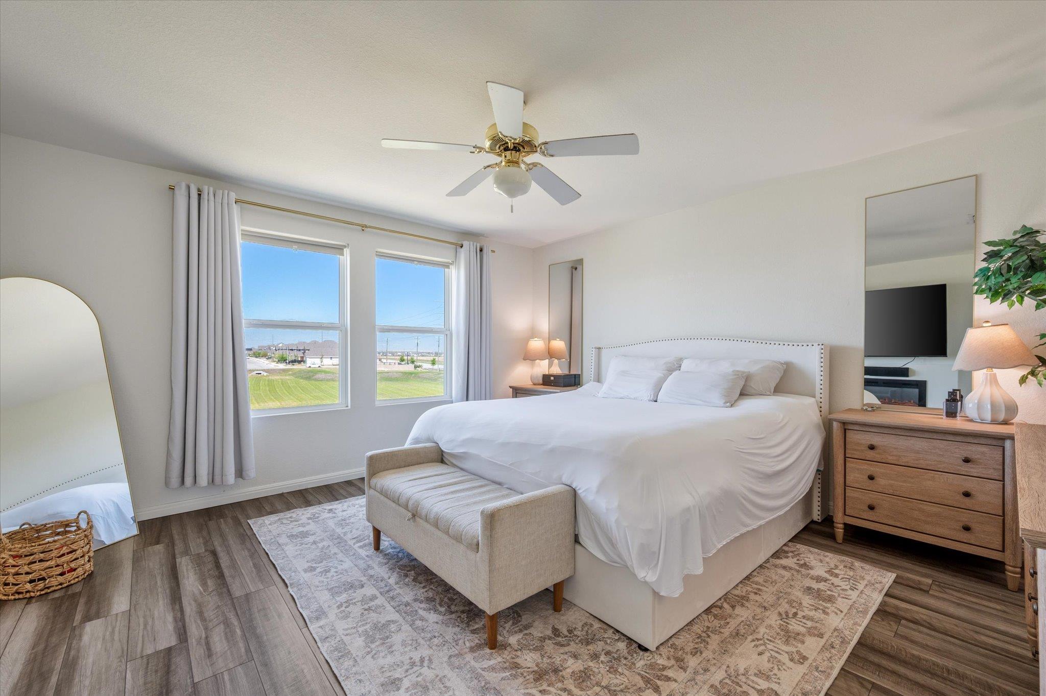 232 Waterbuck Loop Loop, Hutto, TX 78634