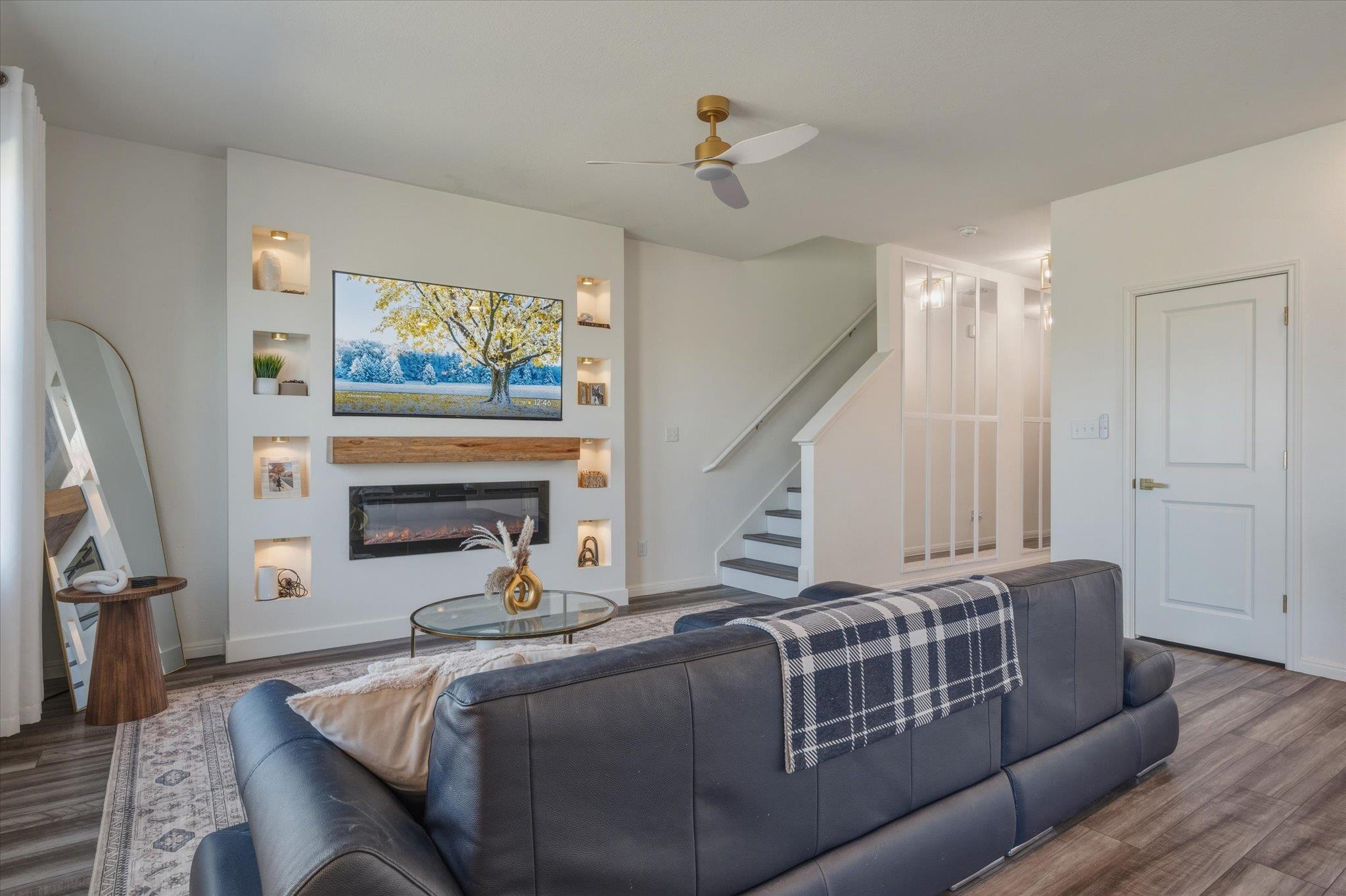 232 Waterbuck Loop Loop, Hutto, TX 78634