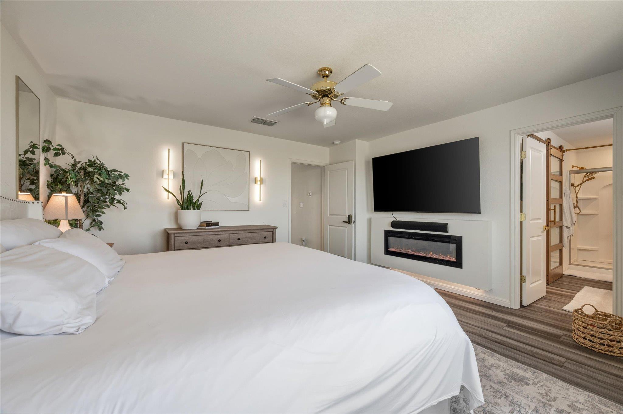 232 Waterbuck Loop Loop, Hutto, TX 78634