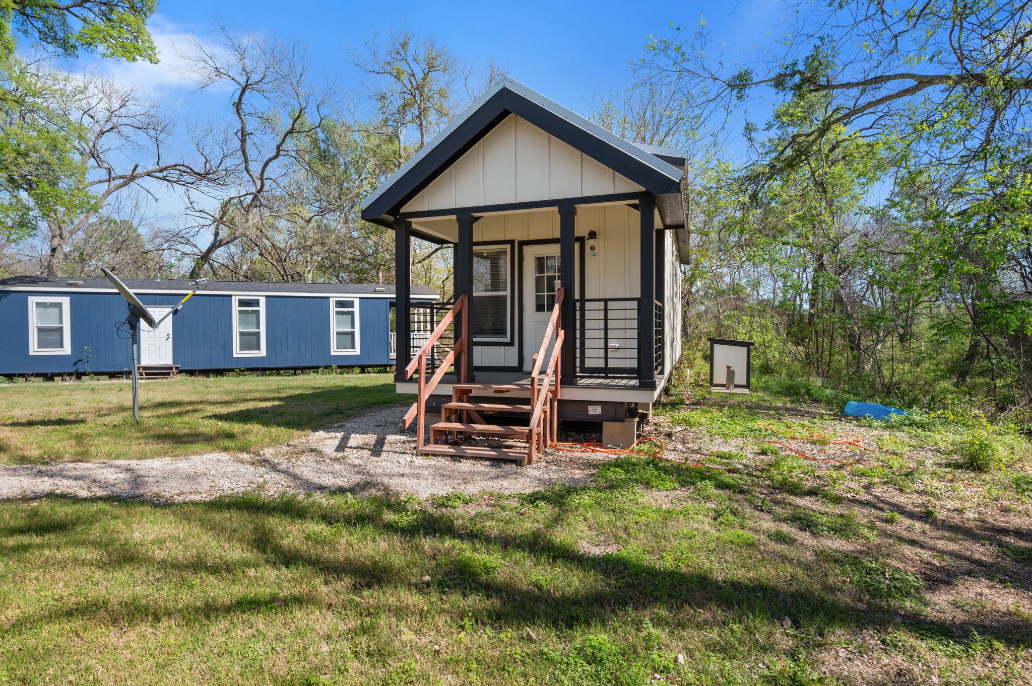 11900 Fm 1660, Hutto, TX 78634