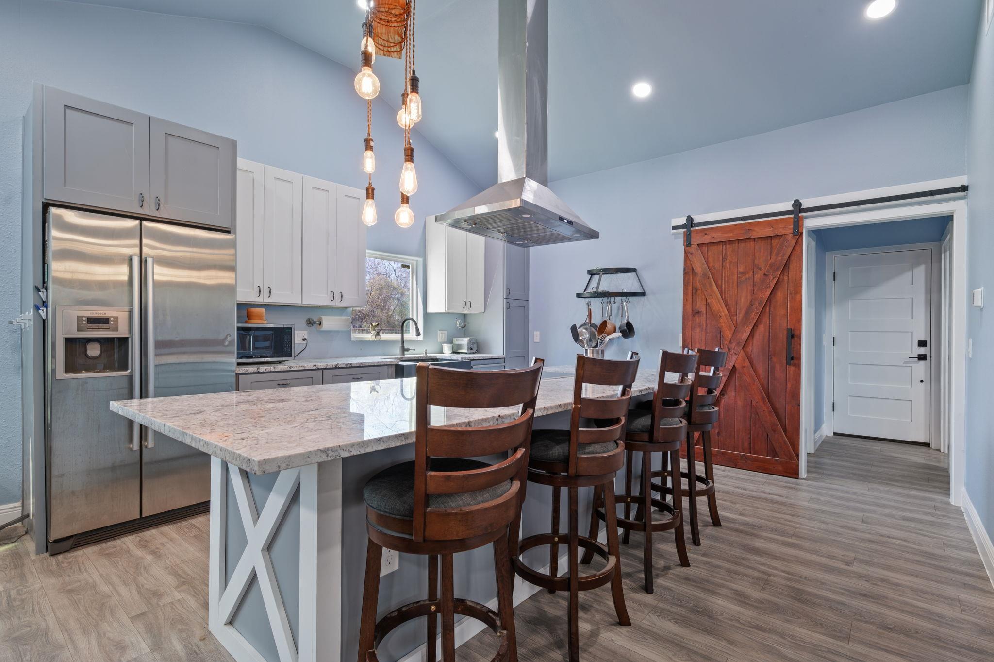 11900 Fm 1660, Hutto, TX 78634