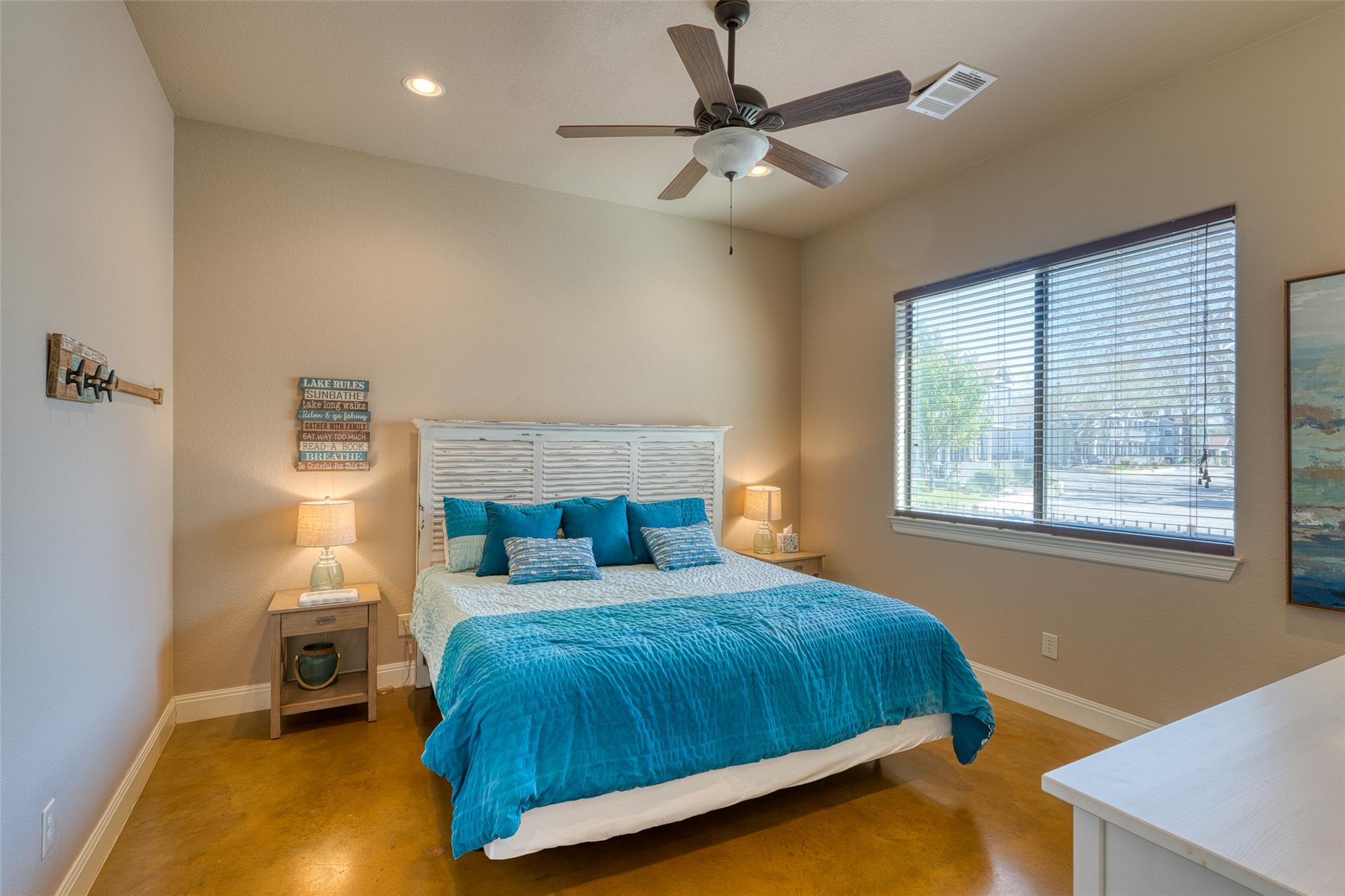 517 Reynolds St, Kingsland, TX 78639