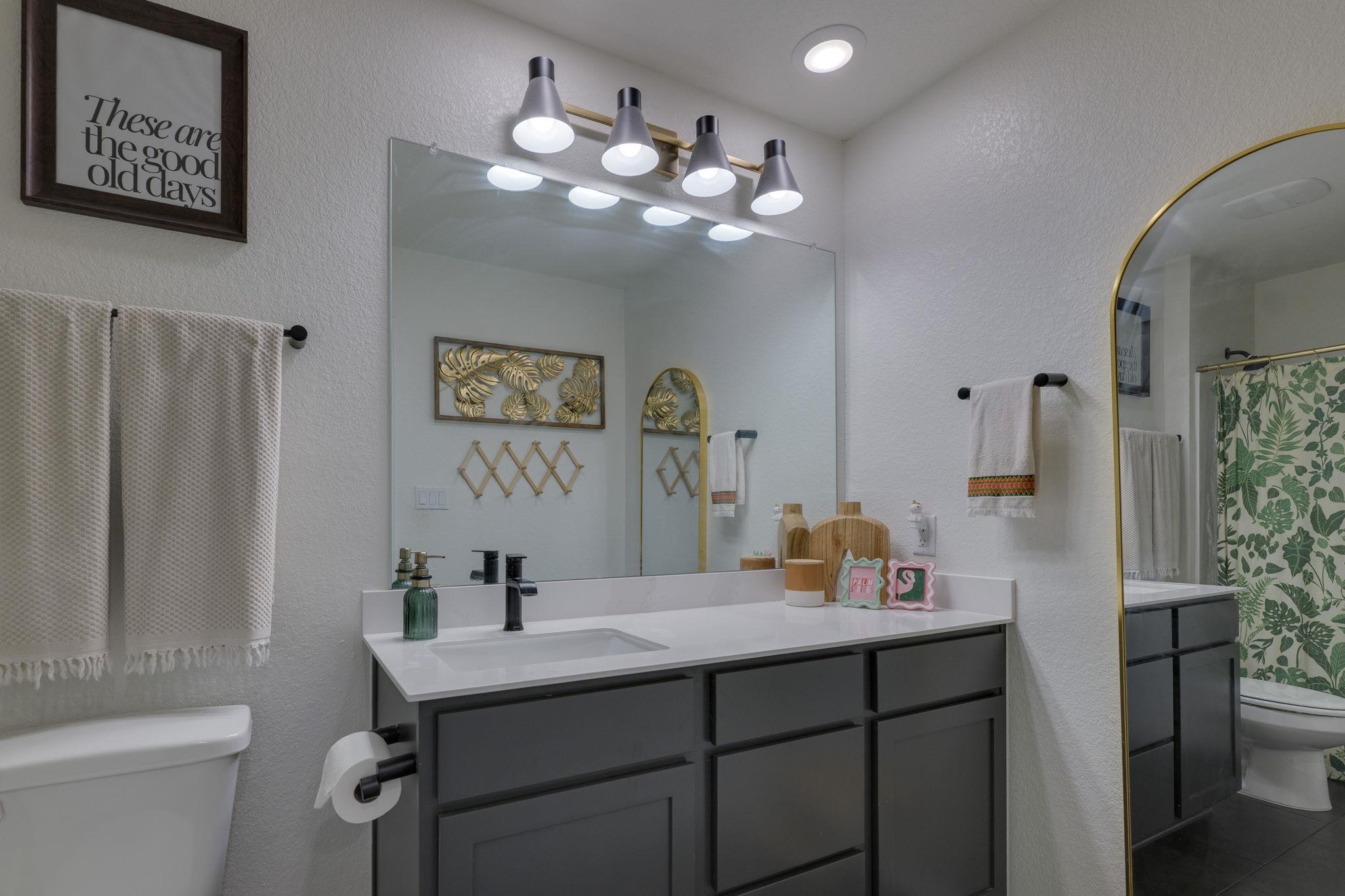 1130 Aronia Ln, Georgetown, TX 78626