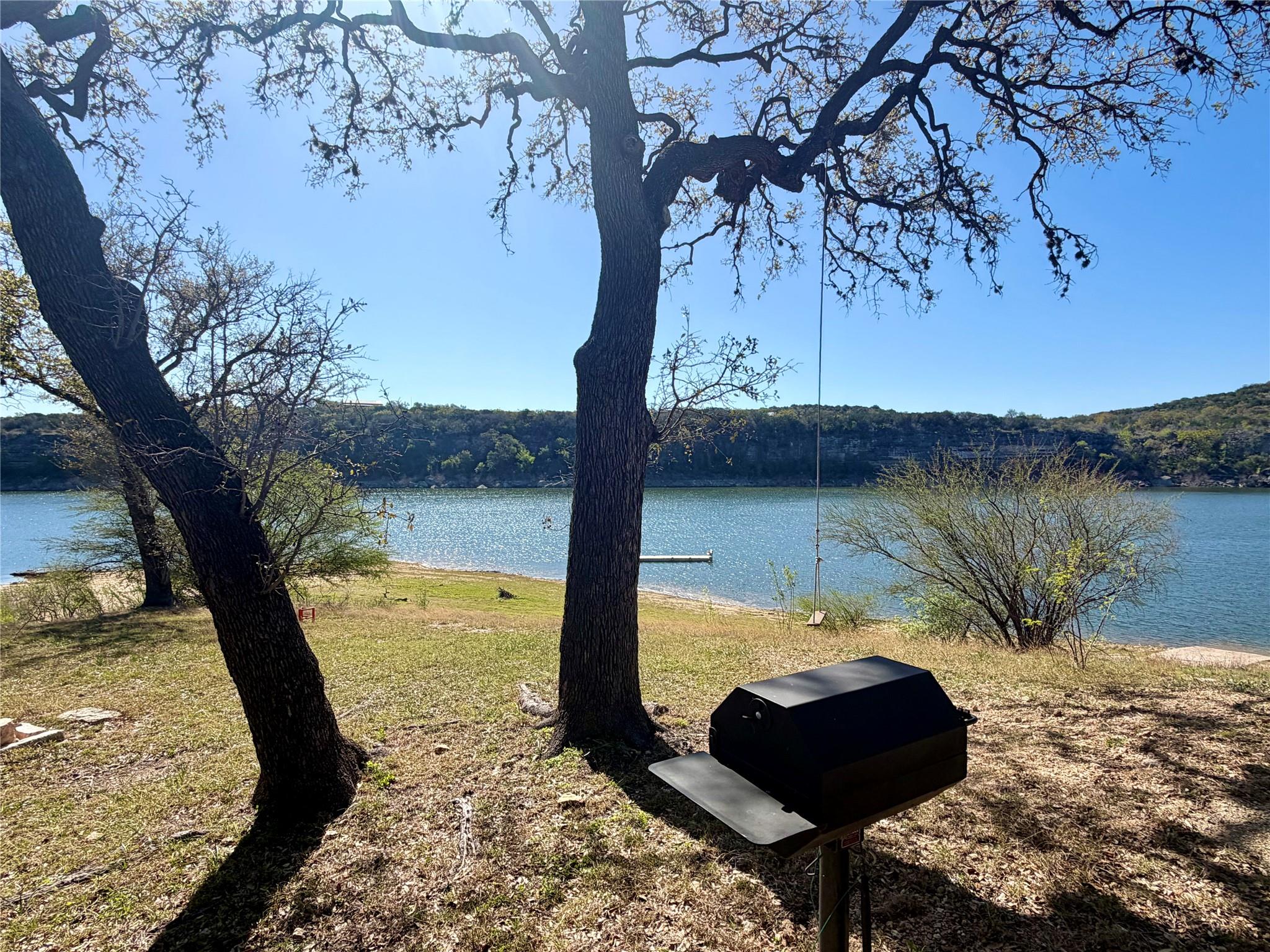 24014 Haynie Flat Rd, Spicewood, TX 78669