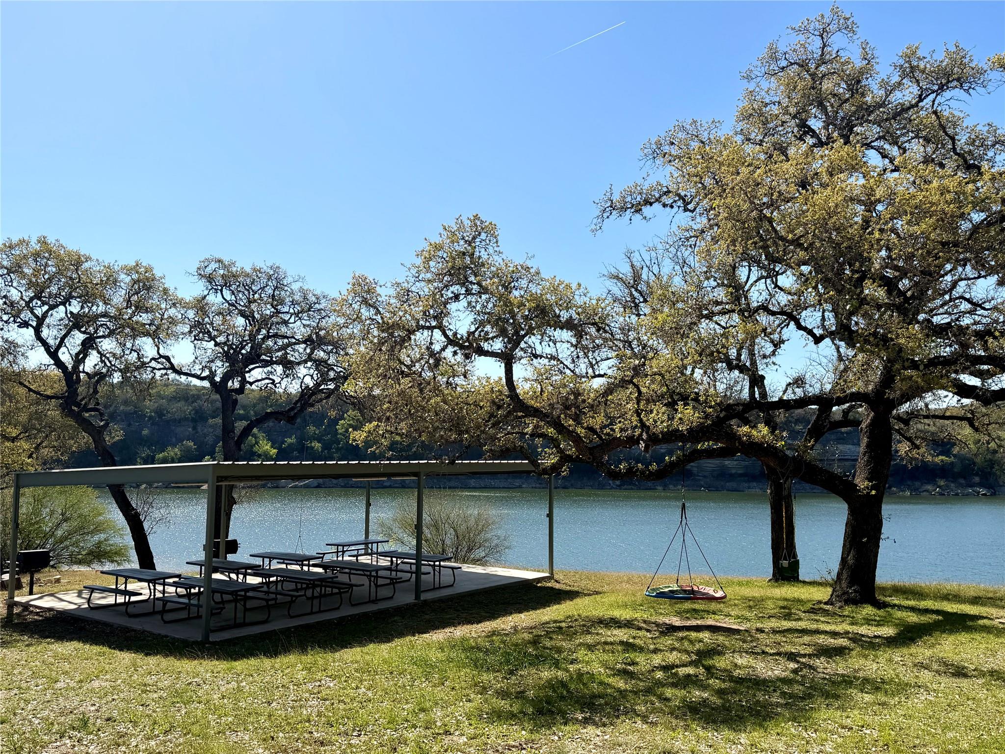 24014 Haynie Flat Rd, Spicewood, TX 78669