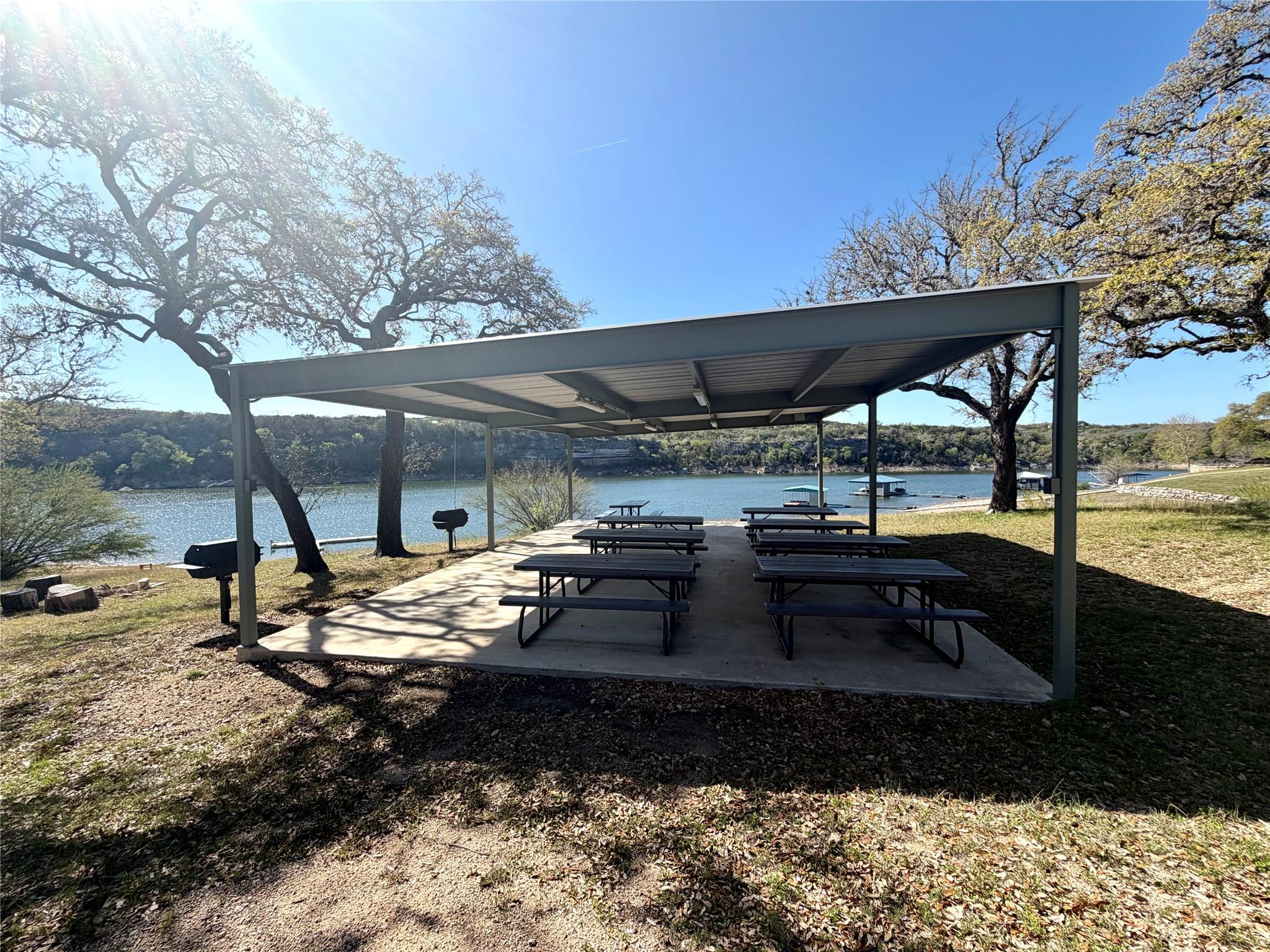 24014 Haynie Flat Rd, Spicewood, TX 78669