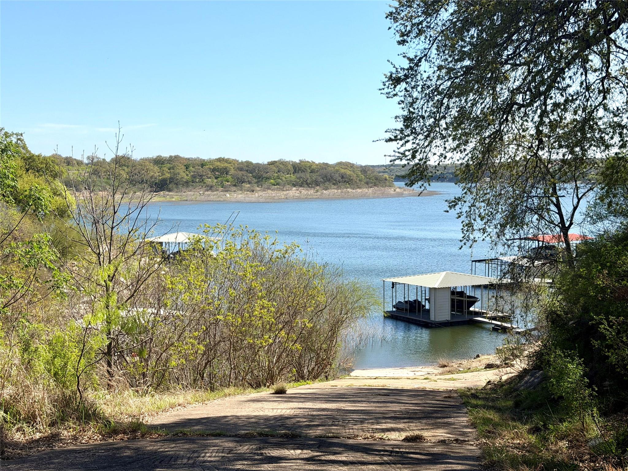 24014 Haynie Flat Rd, Spicewood, TX 78669