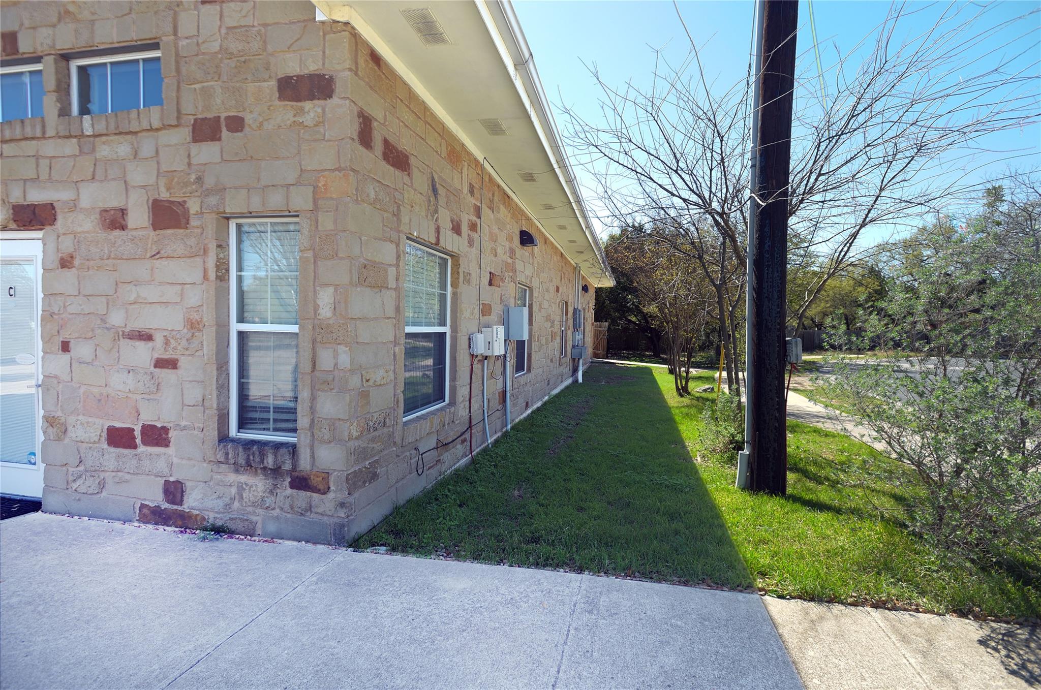 2501 S Bagdad Rd # Unit B, Leander, TX 78641