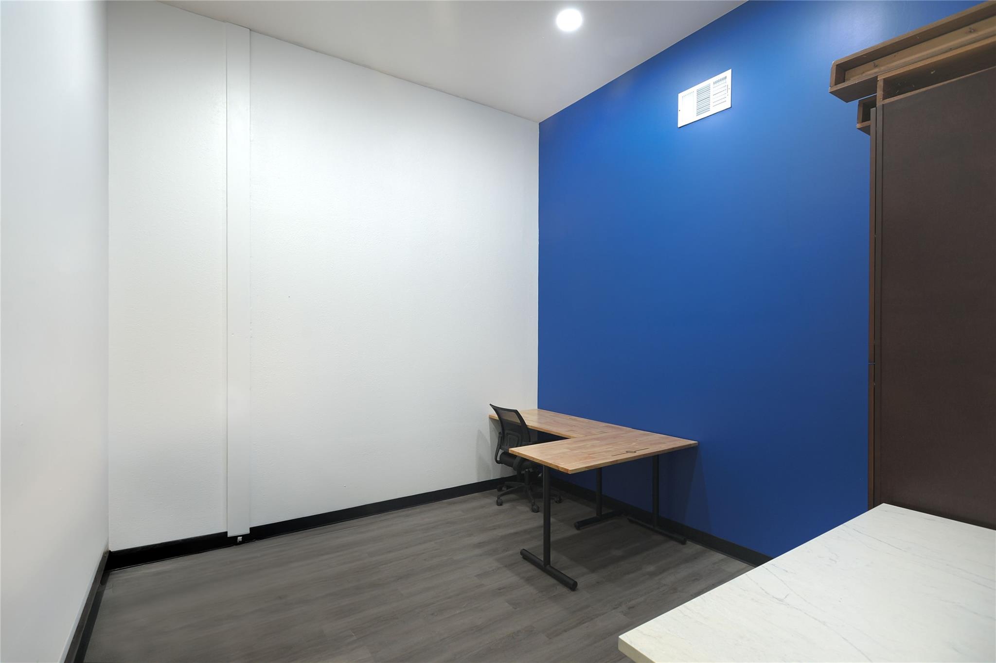 2501 S Bagdad Rd # Unit B, Leander, TX 78641