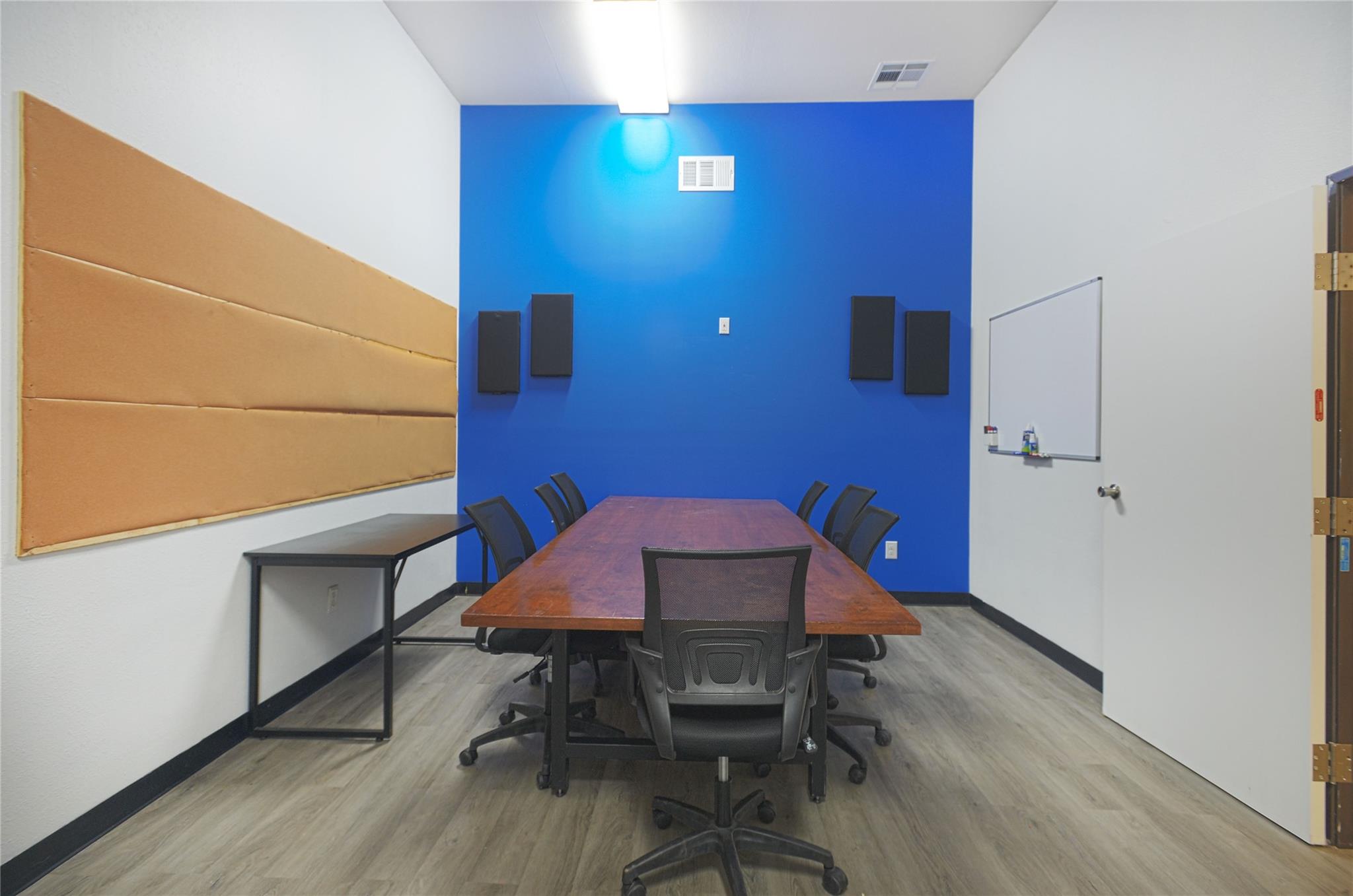 2501 S Bagdad Rd # Unit B, Leander, TX 78641