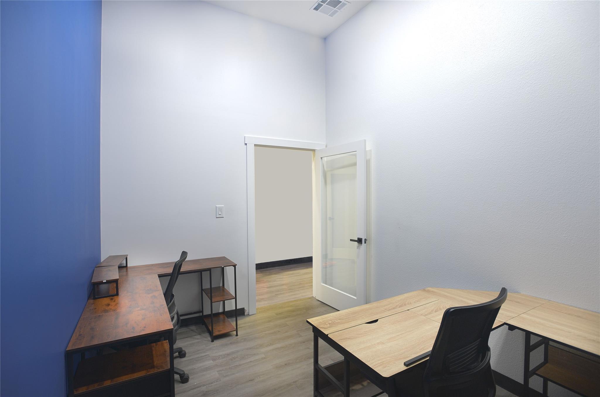 2501 S Bagdad Rd # Unit B, Leander, TX 78641