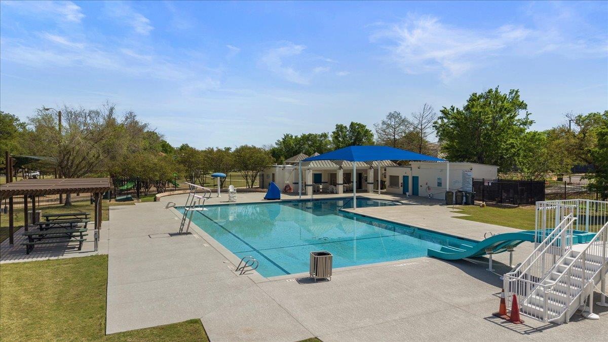 16839 Luckenwald Dr, Round Rock, TX 78681