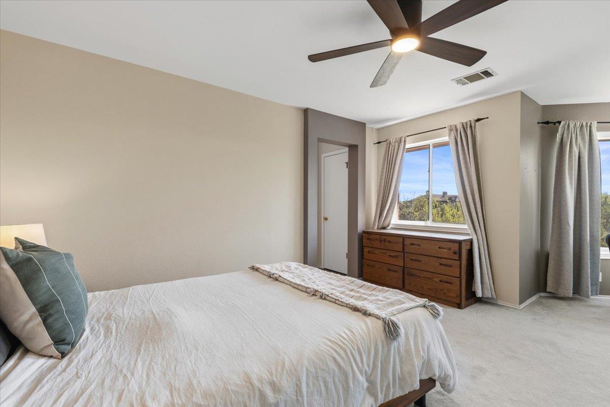 16839 Luckenwald Dr, Round Rock, TX 78681