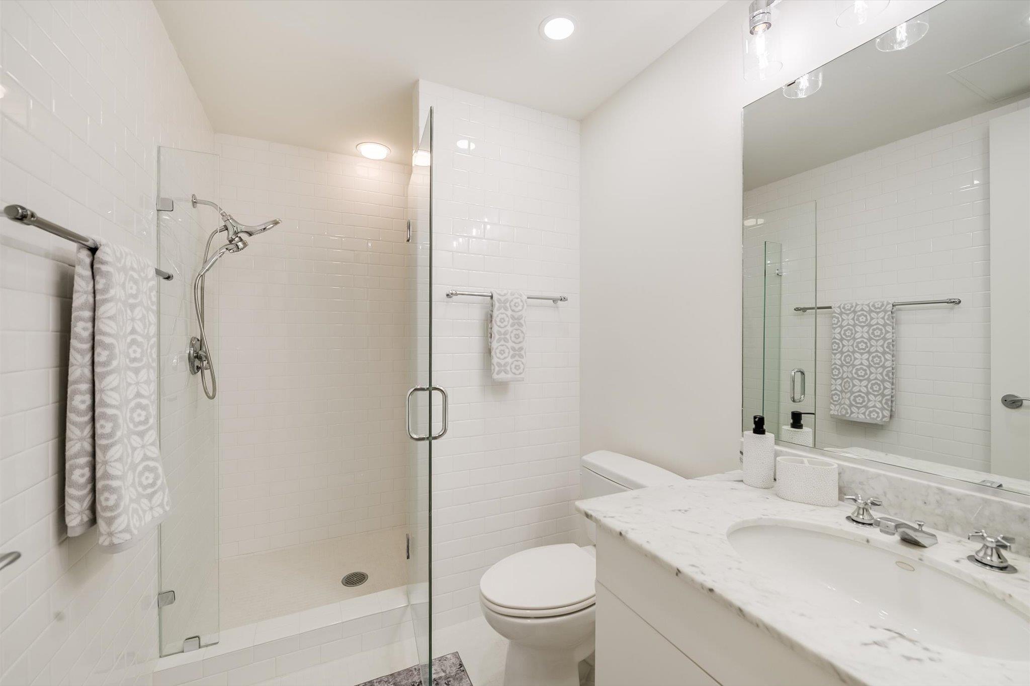 901 W 9th St # 203, Austin, TX 78703