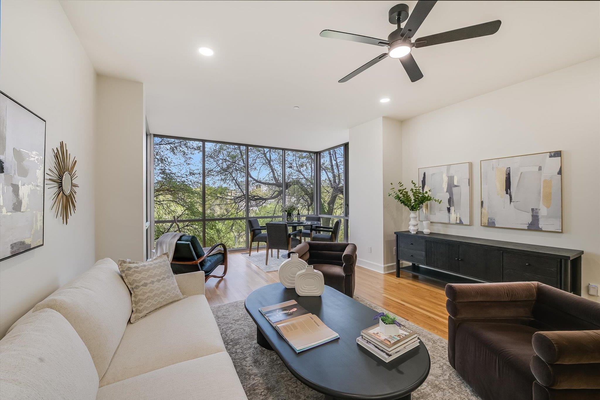 901 W 9th St # 203, Austin, TX 78703