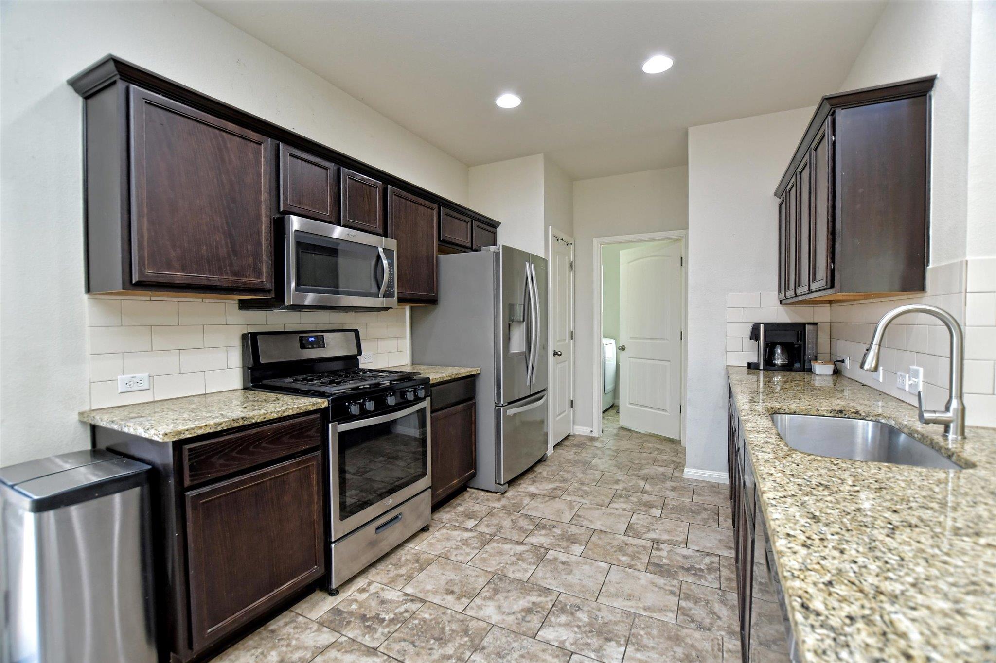 125 Lasino Dr, Georgetown, TX 78626